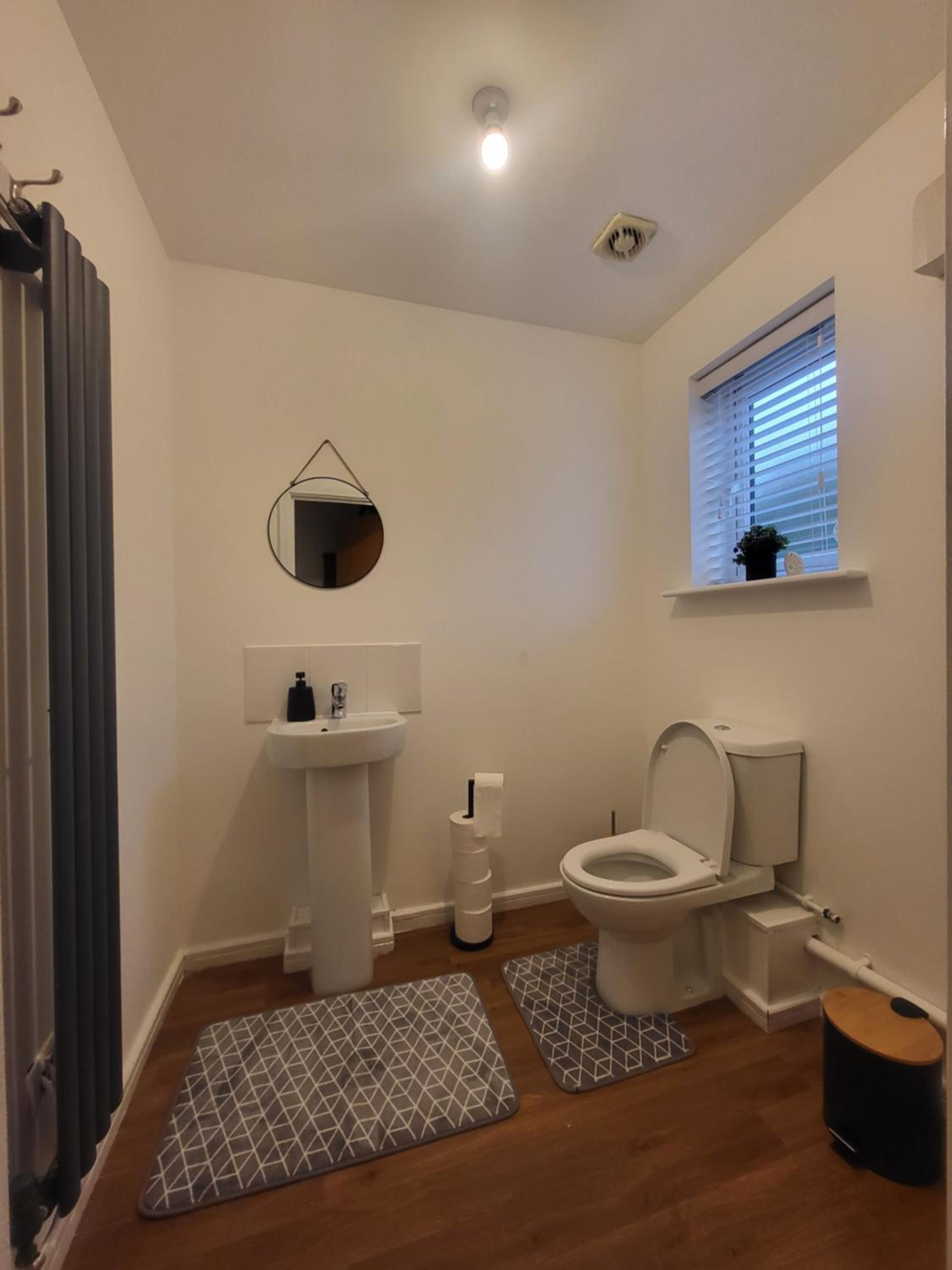 Three-Bedroom House photo 2