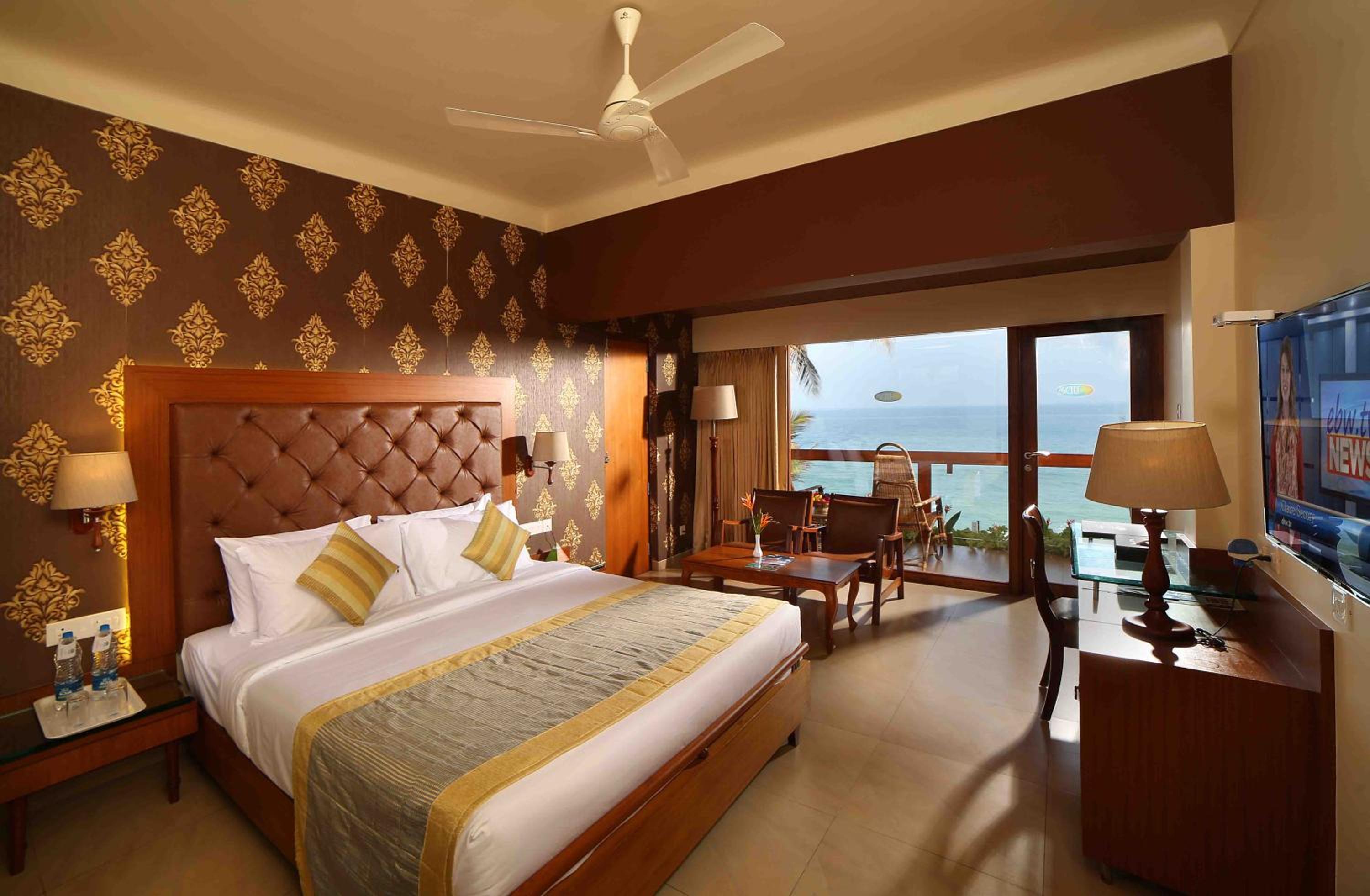 Premium Sea View - Photo 3