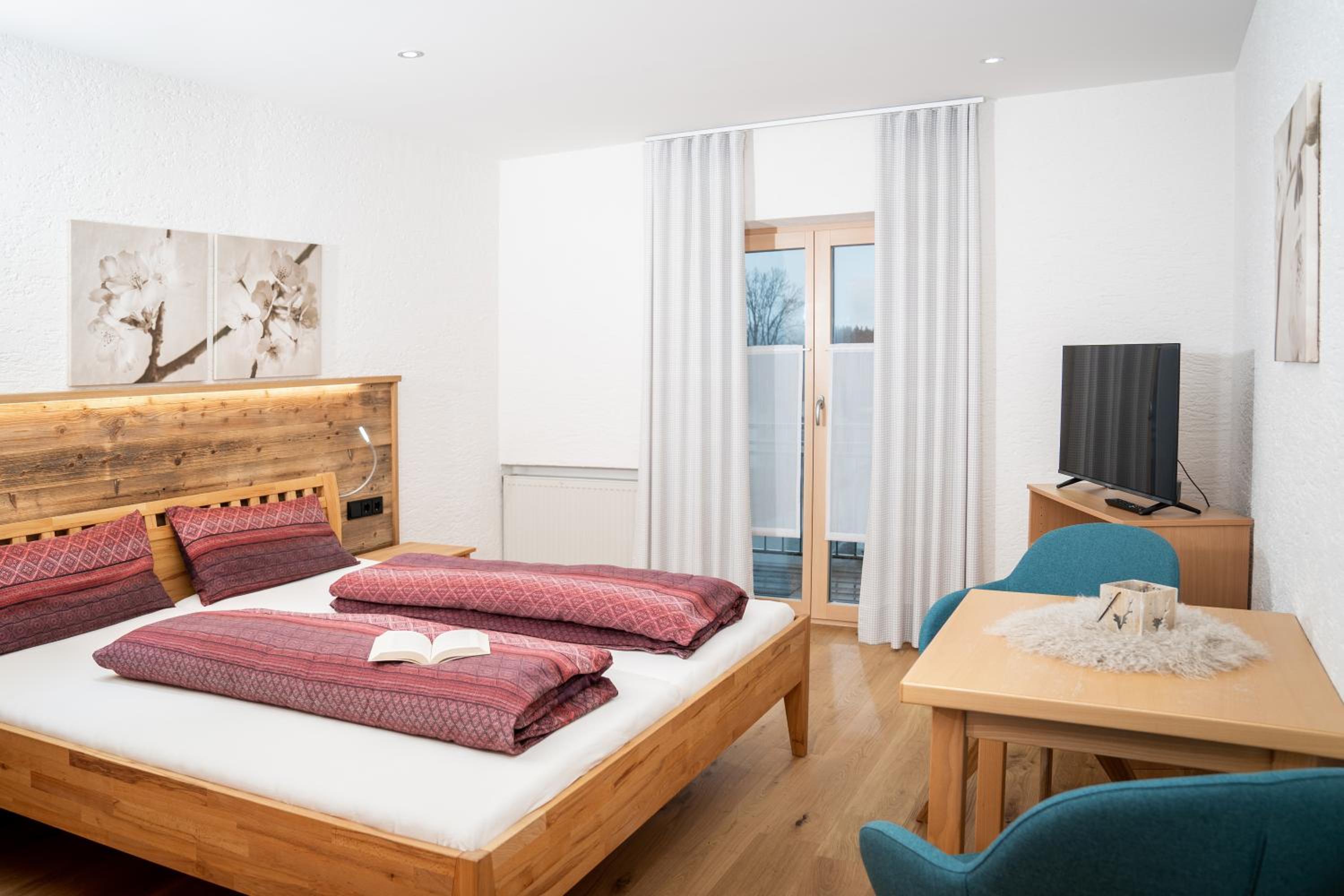 Double Room photo 3