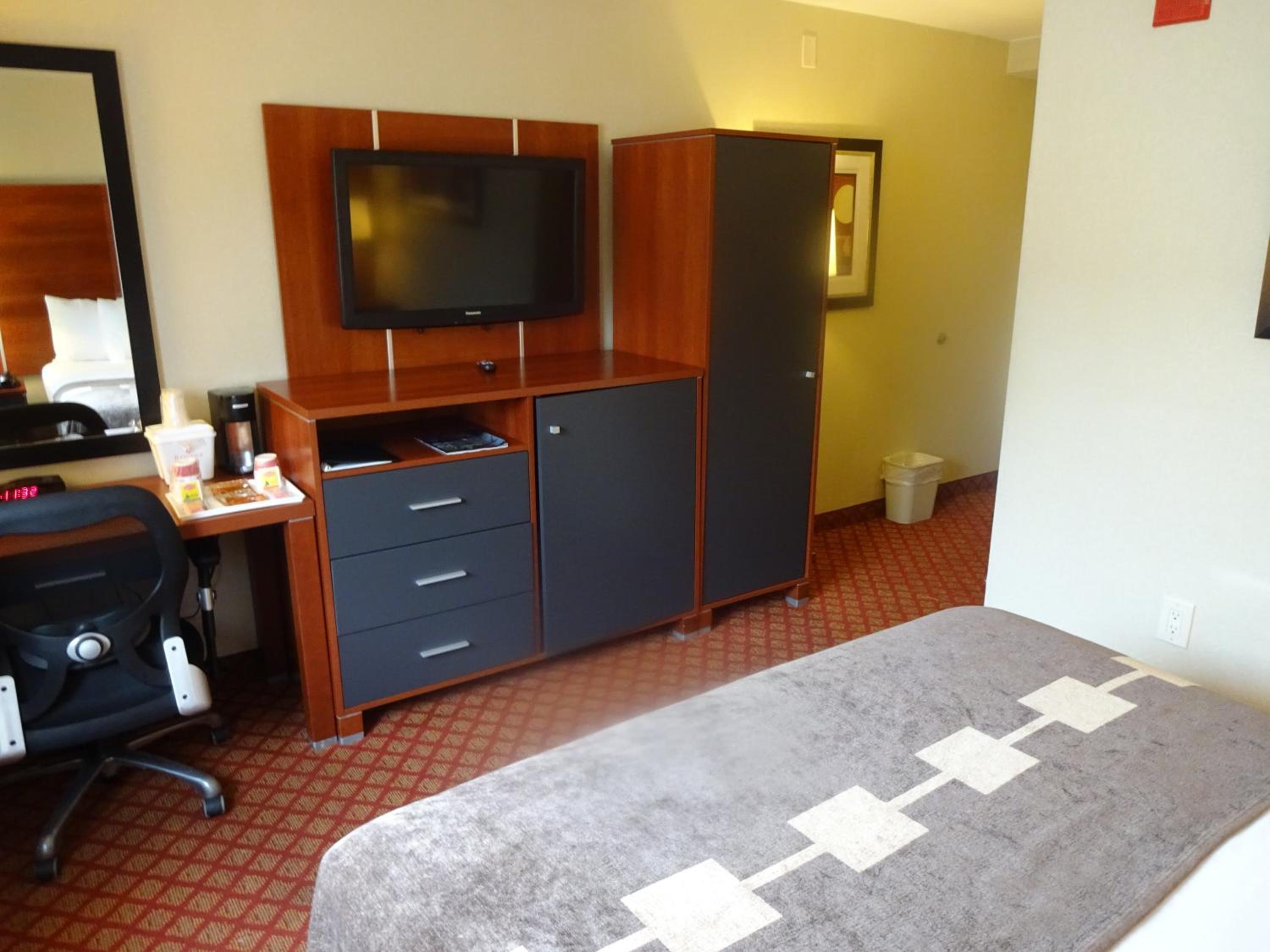 Ramada by Wyndham Staten Island, Billede 4
