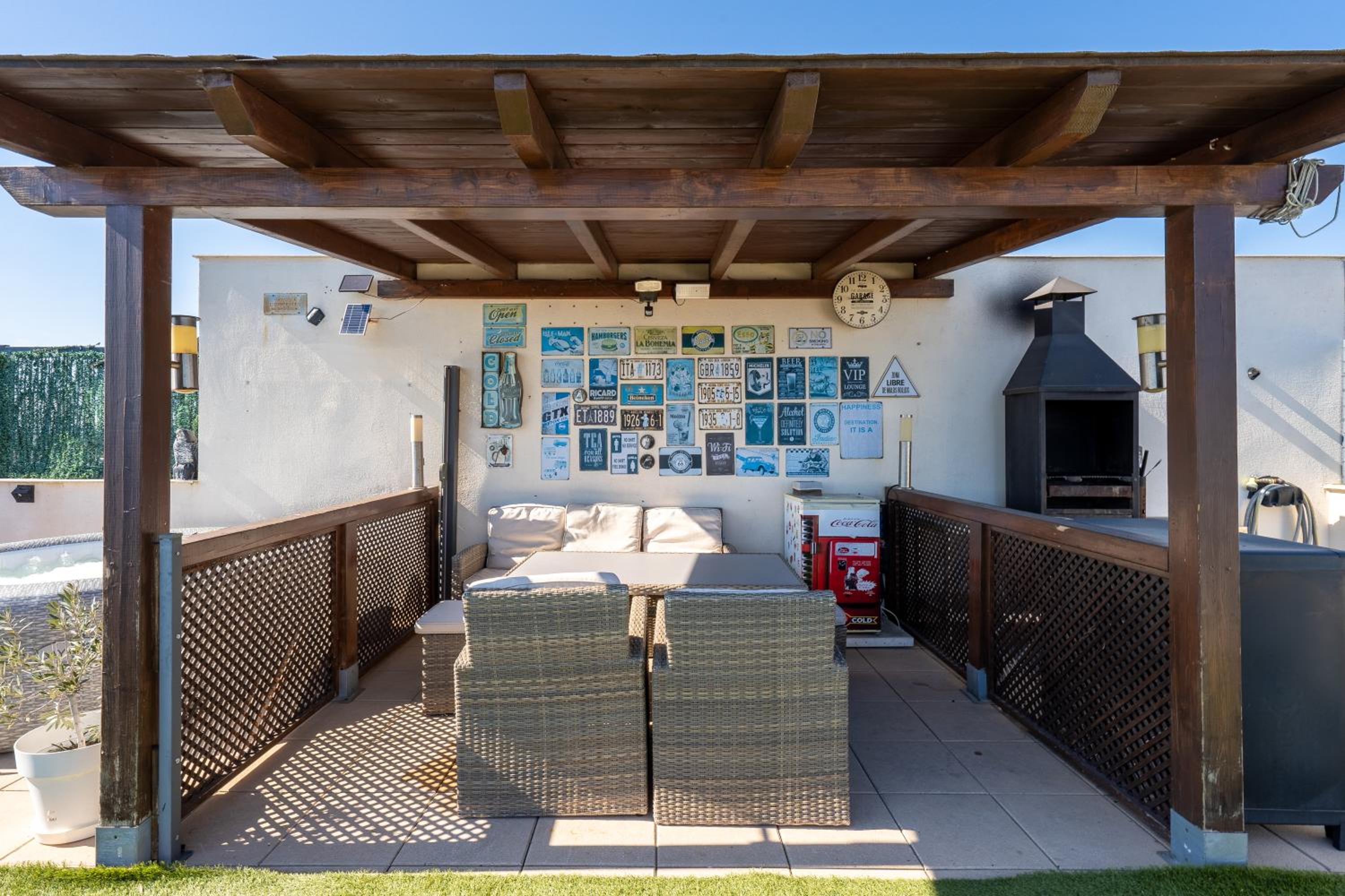 Superior One-Bedroom Apartment with Balcony photo 2