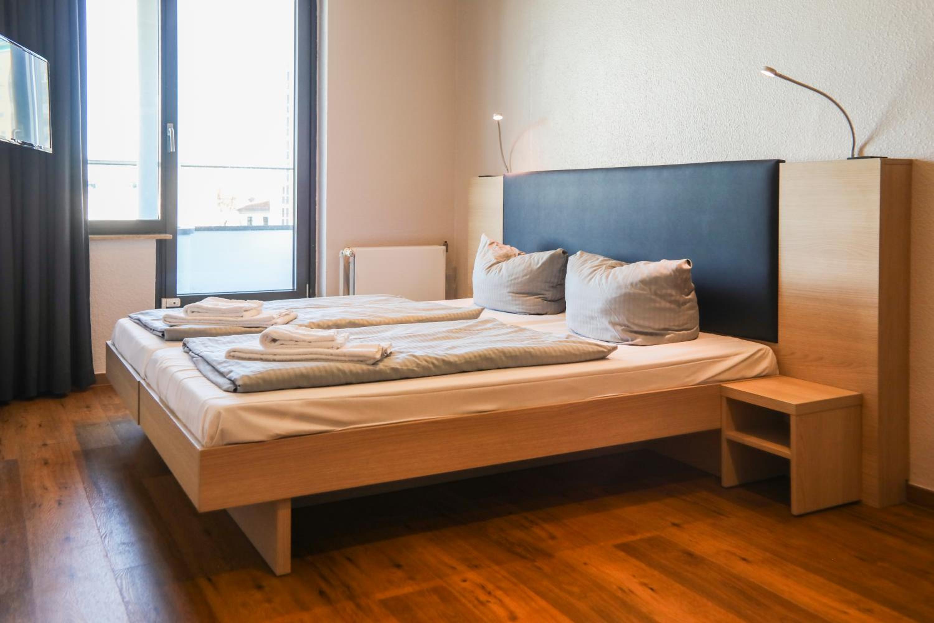 Standard Double or Twin Room - Photo 5