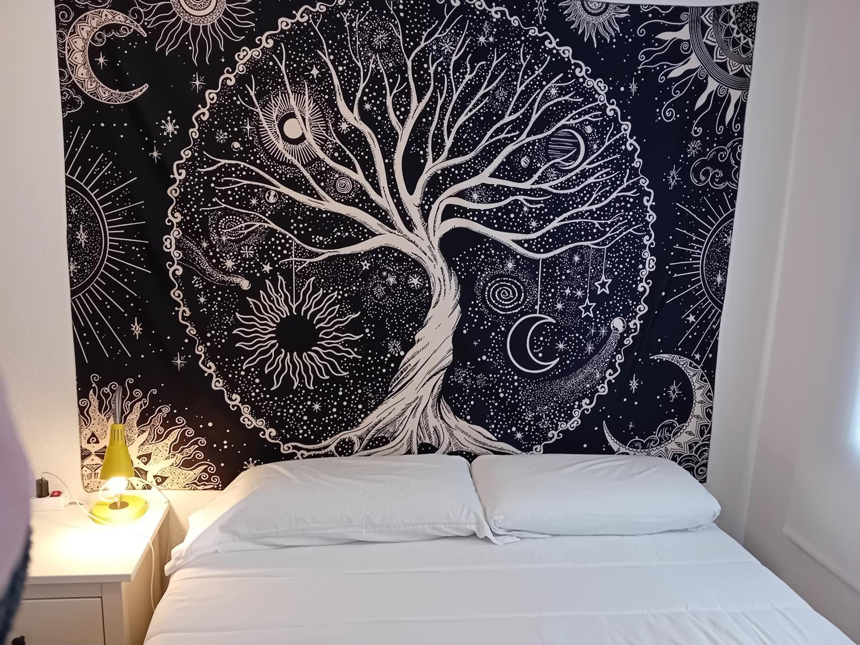 Single Room With Shared Bathroom photo 2