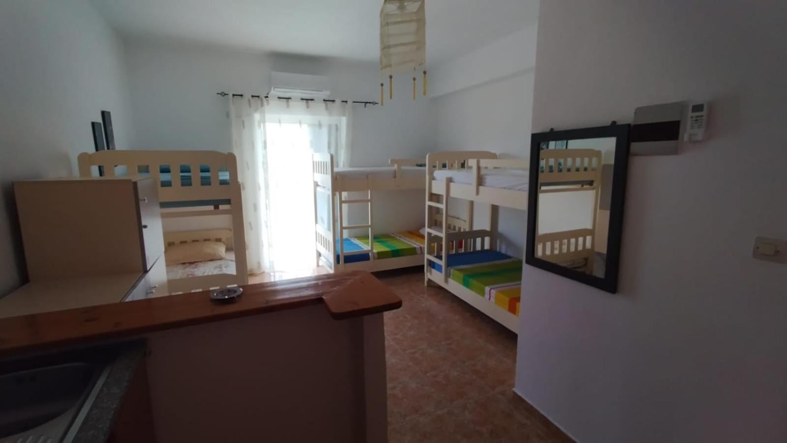Bed In 6-Bed Mixed Dormitory Room photo 2