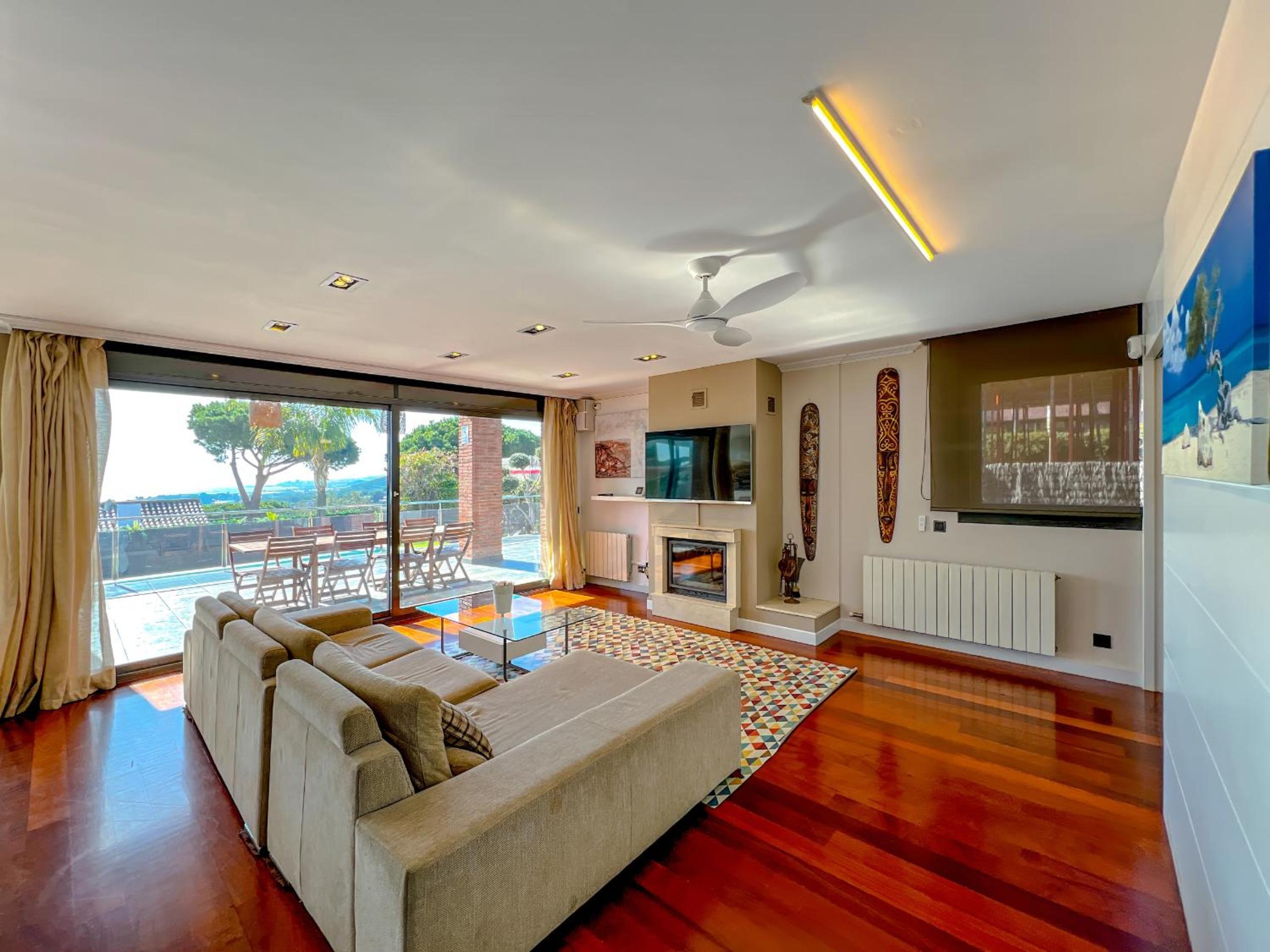 Villa con piscina privada