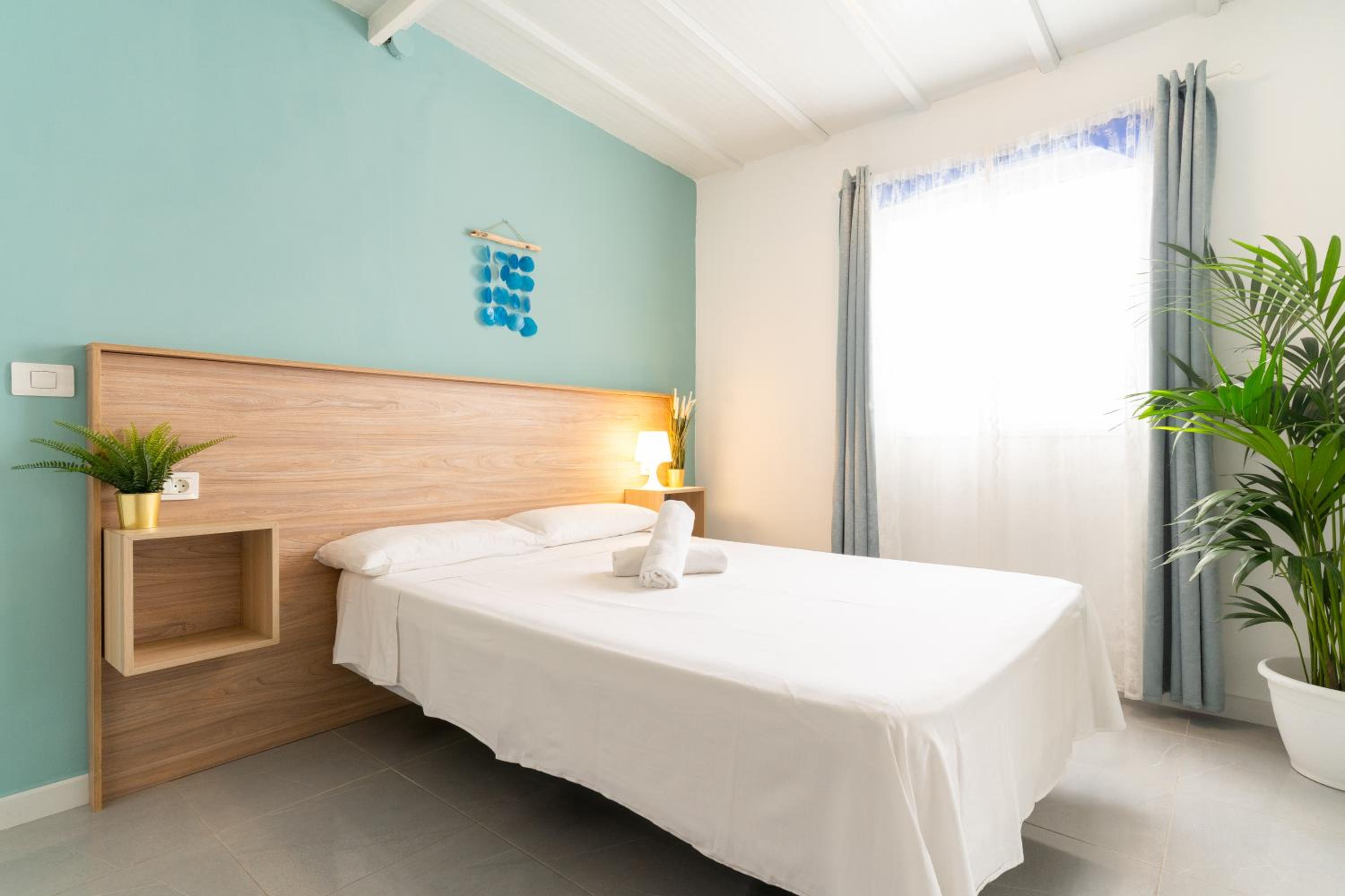 Habitación Doble con Baño Privado