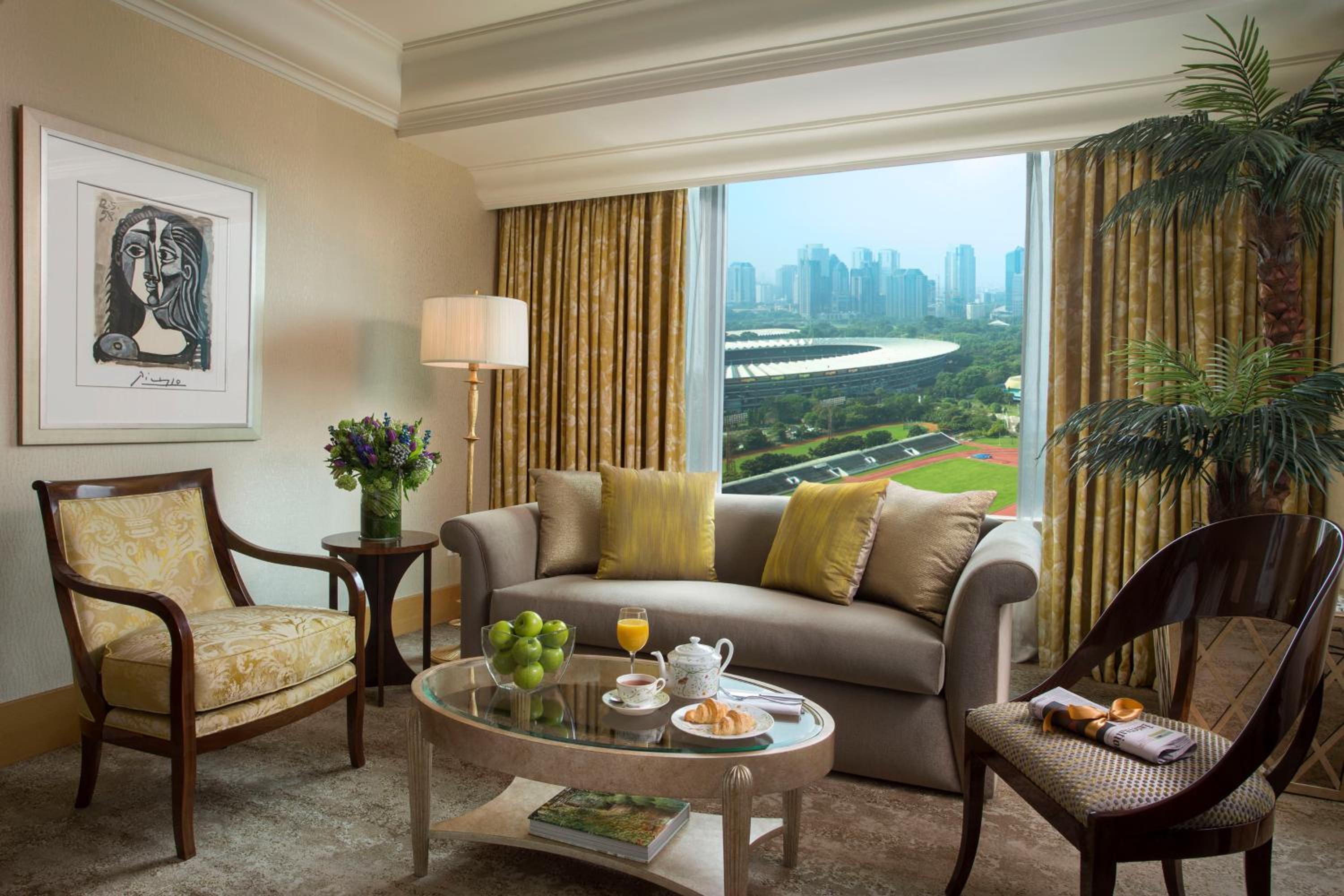 Grandeur Deluxe Double Room