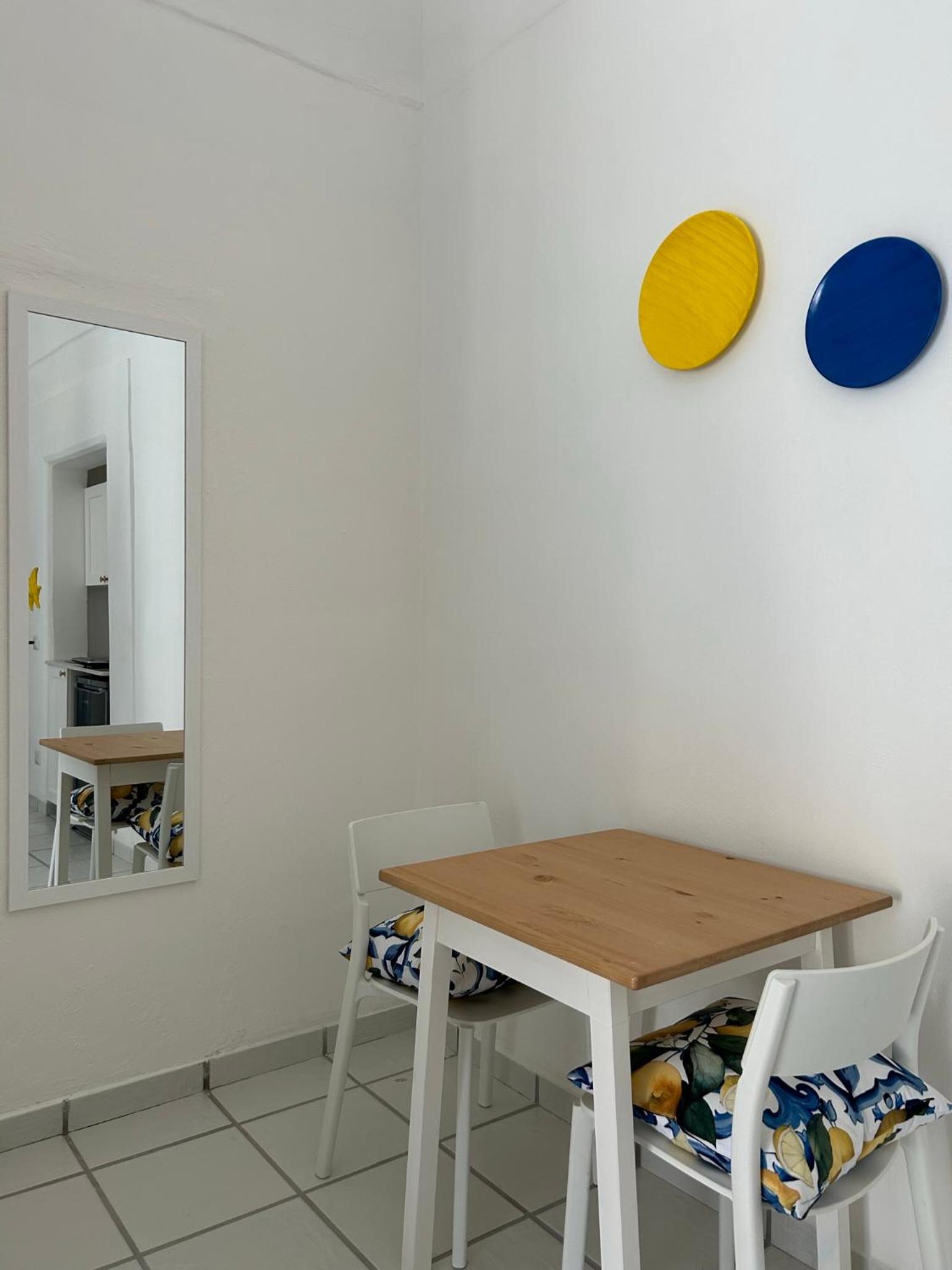 One-Bedroom House photo 3