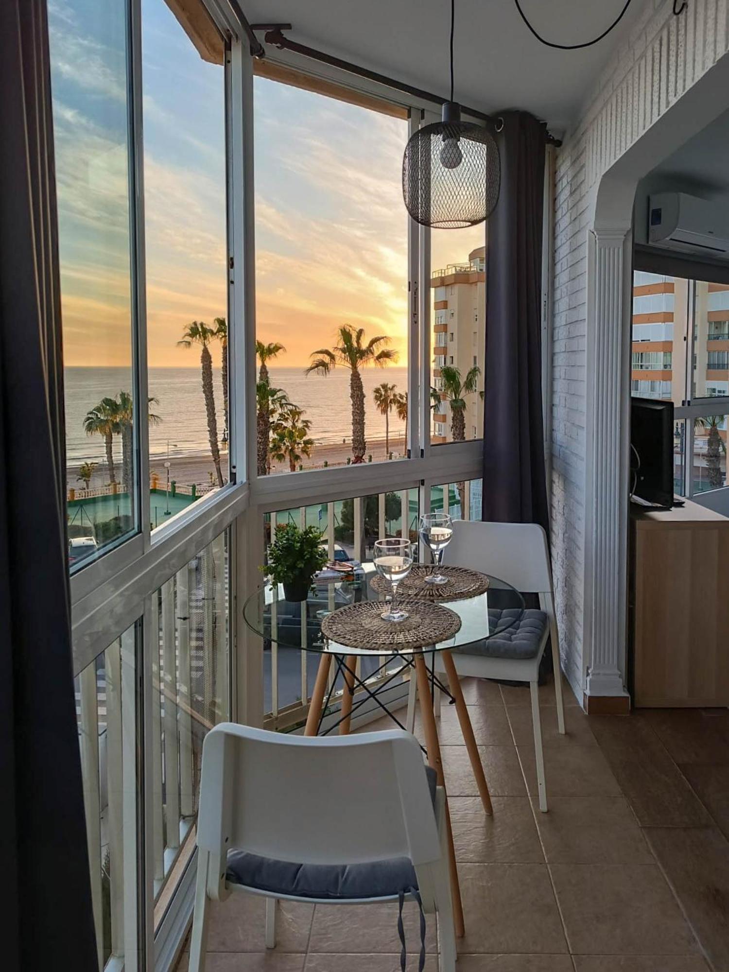 Studio with Sea View photo 3