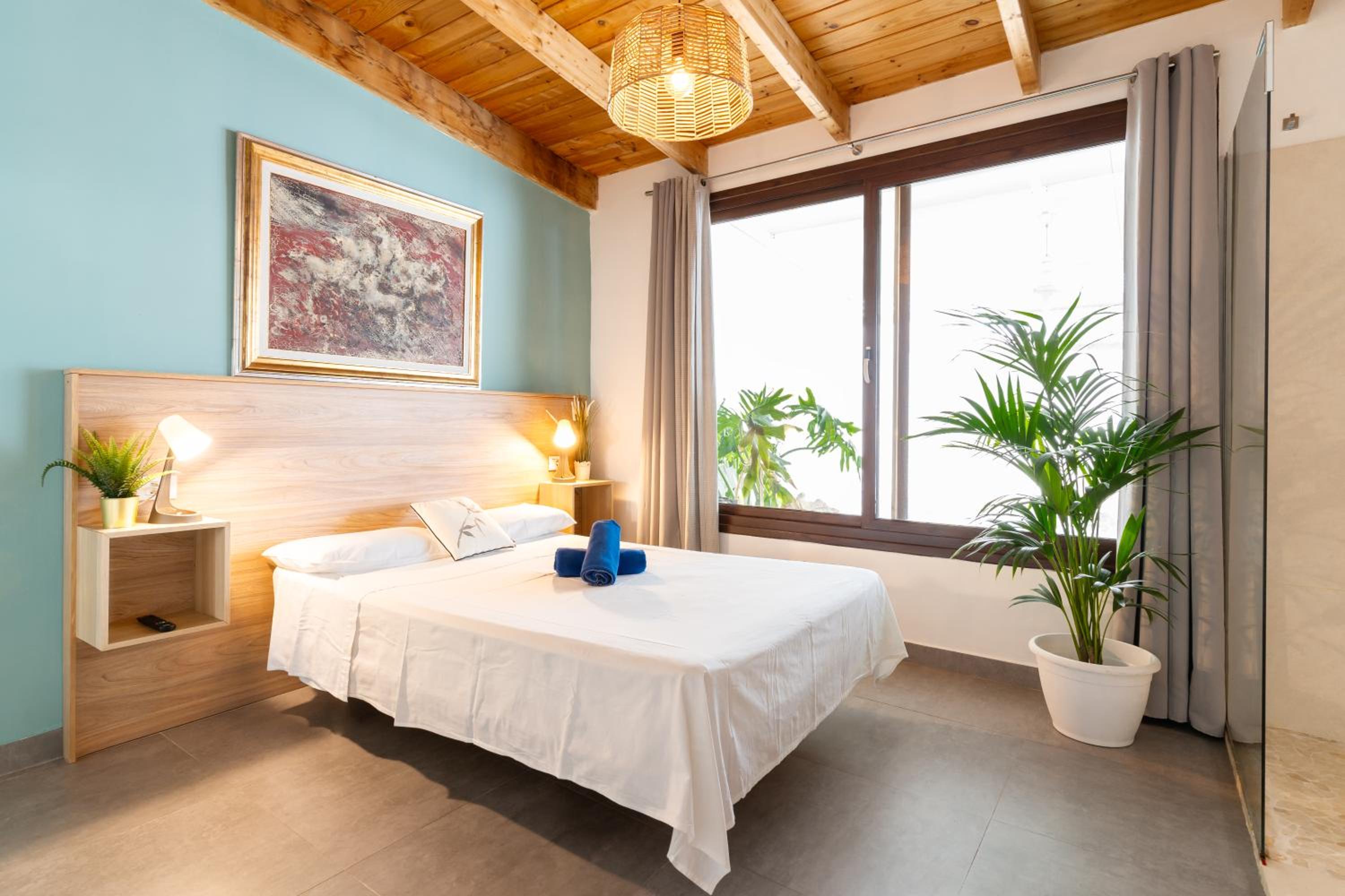 Double Room with Private Bathroom photo 3