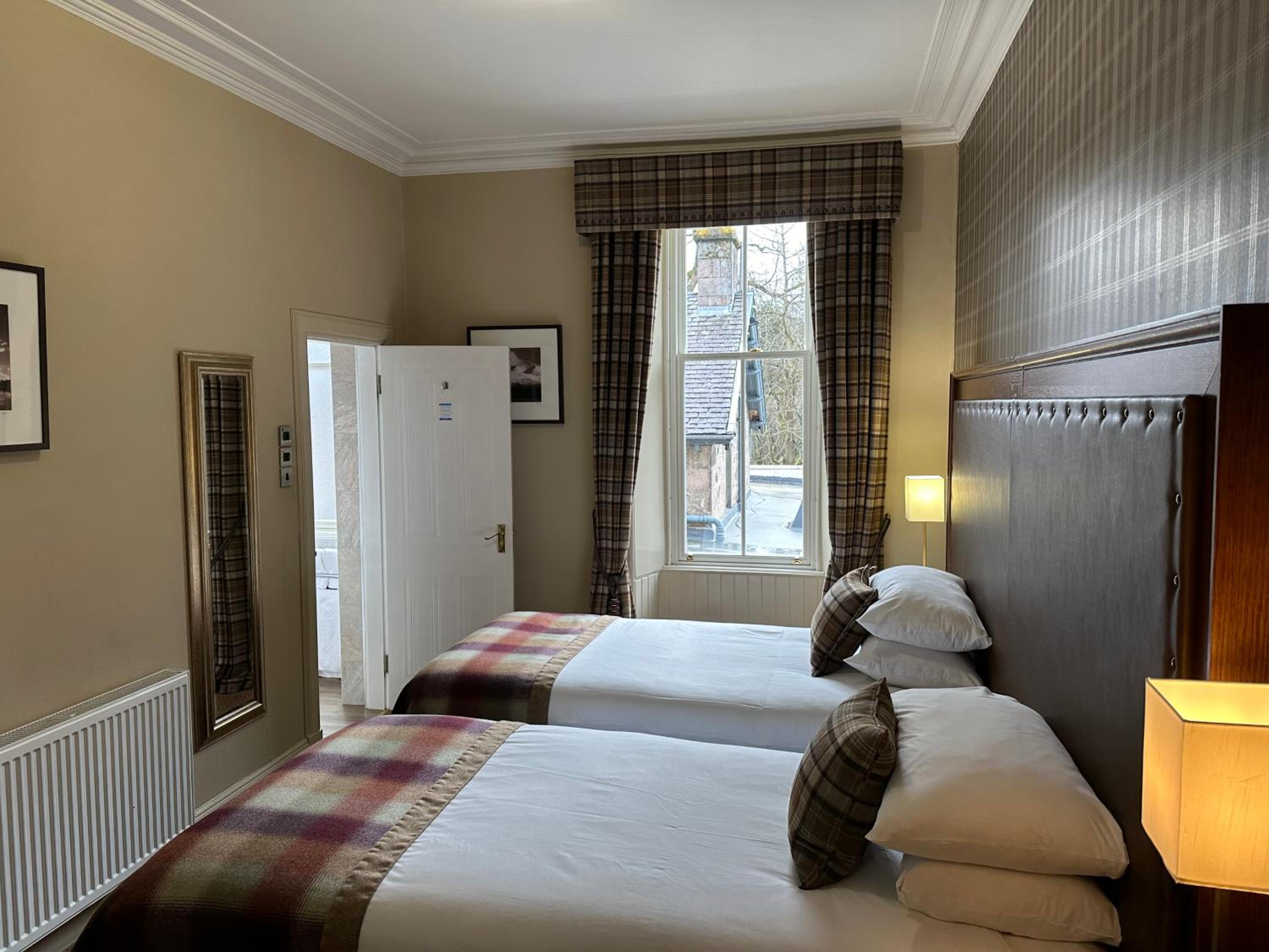 Twin Guest Room - Photo 1