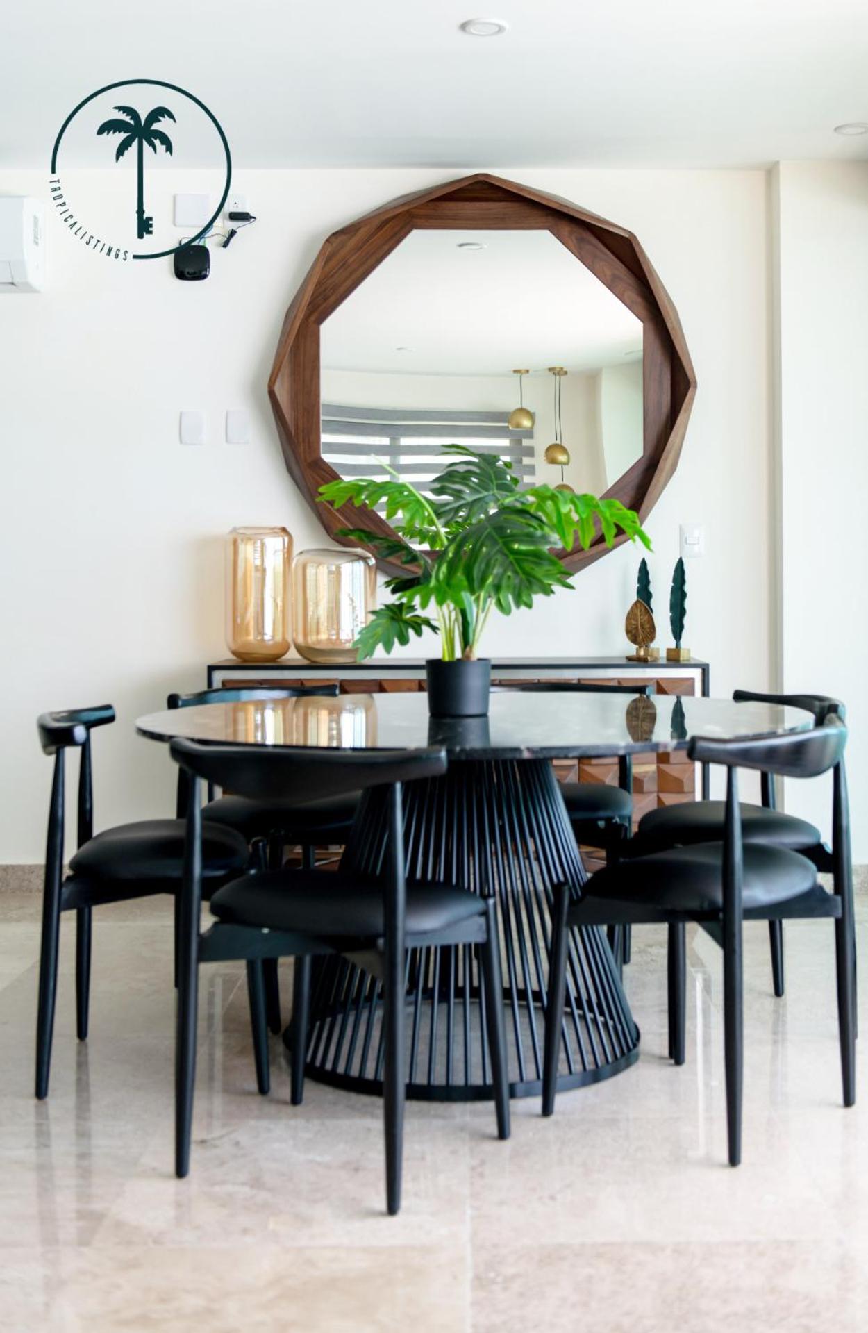 Two-Bedroom Apartment - Photo 11