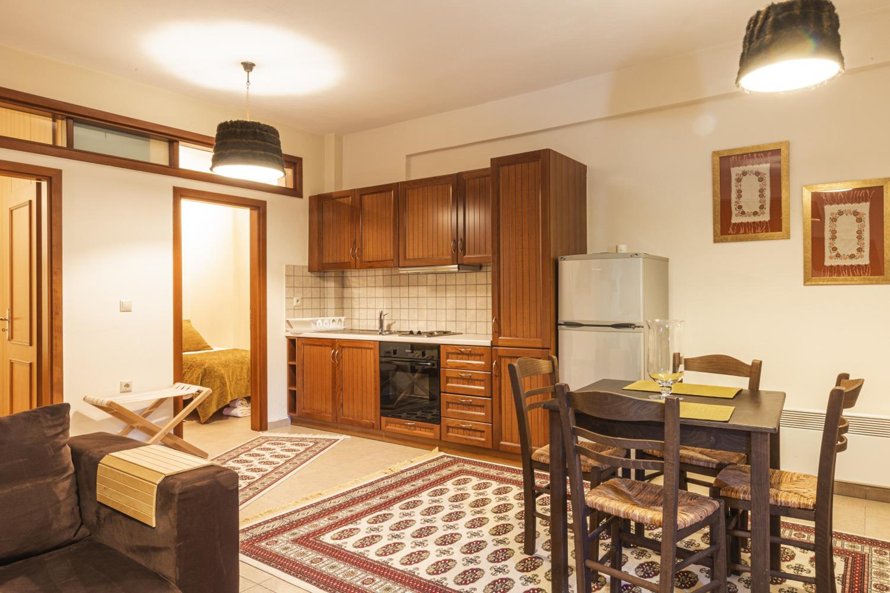 Two-Bedroom Suite - Photo 11