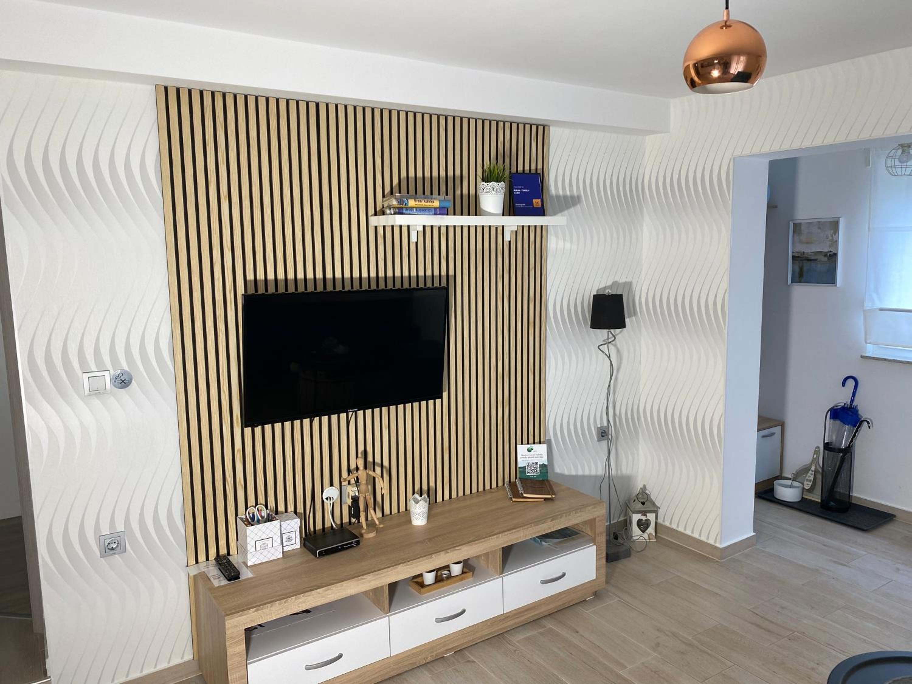 Apartment photo 1