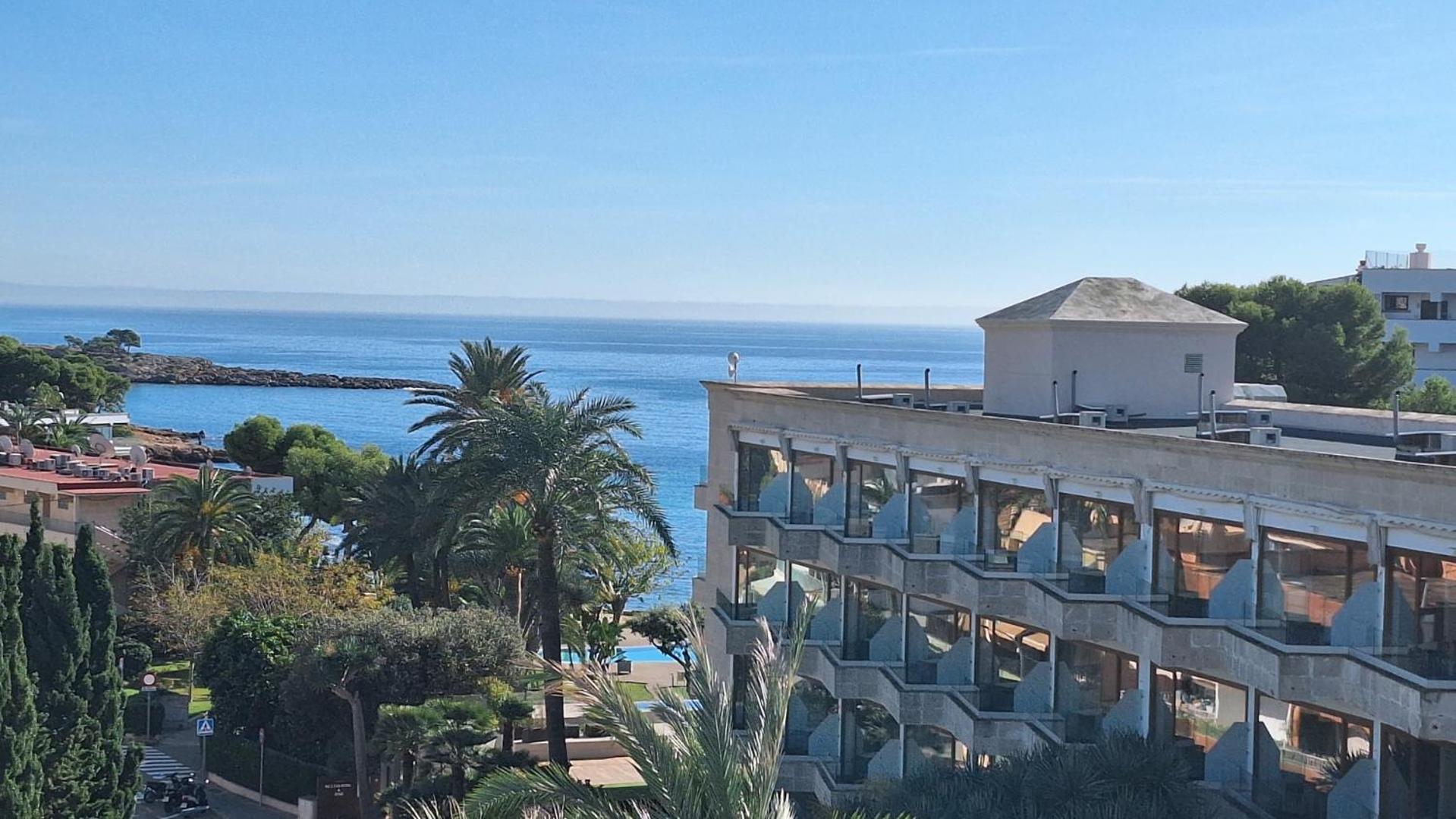Son Caliu Suite with Mediterranean Views thumbnail 5