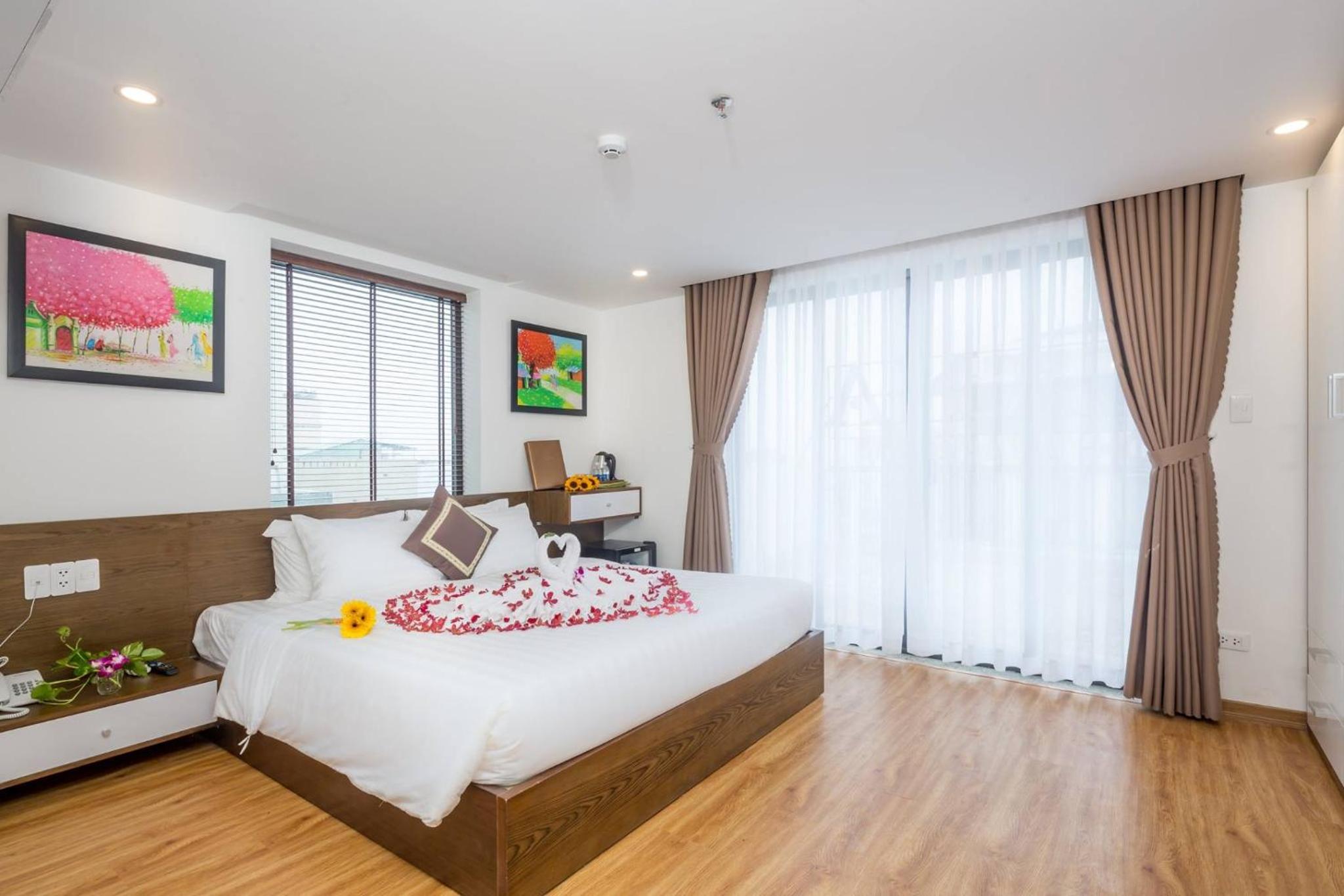 Apartment - Photo 1