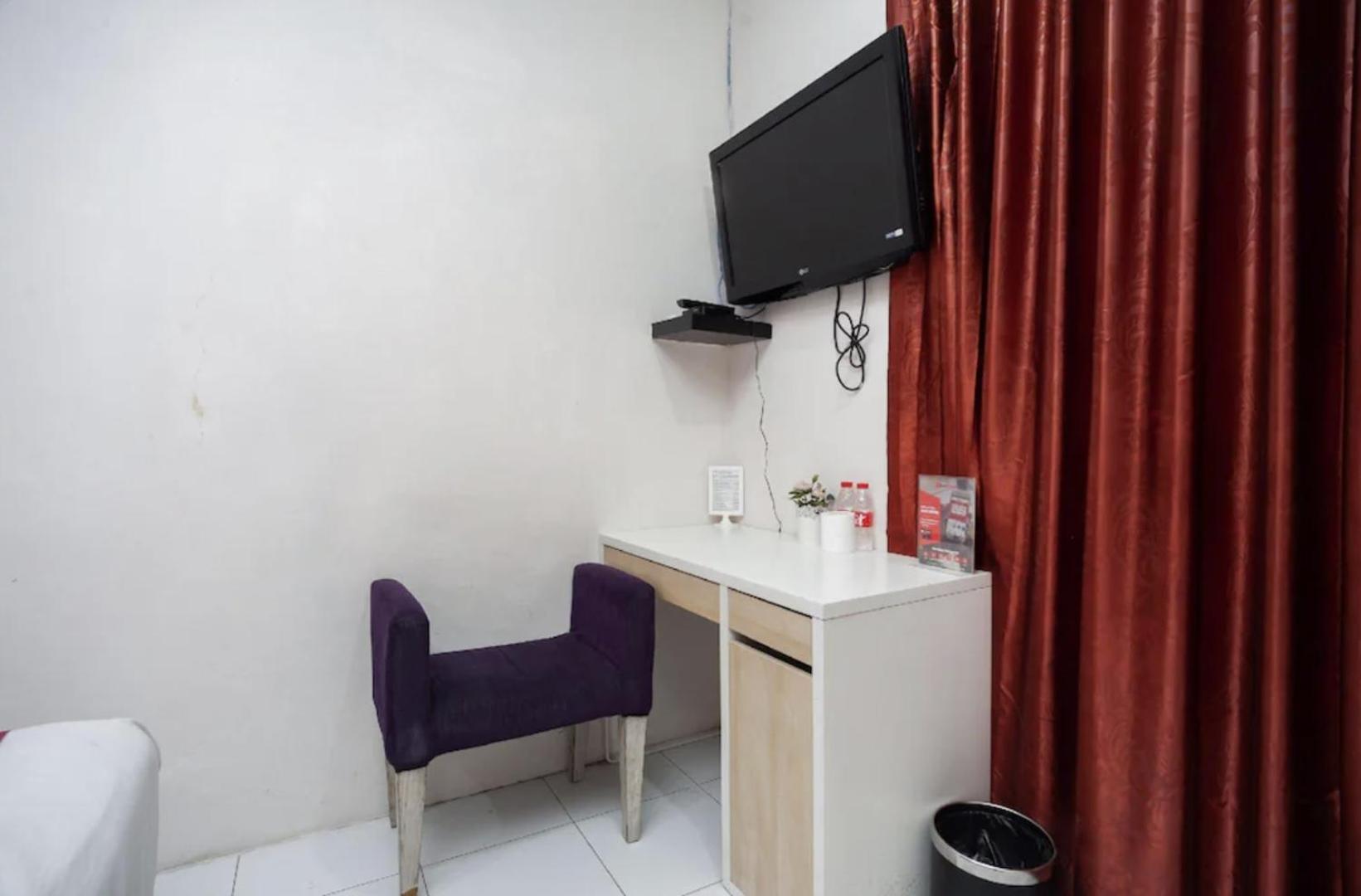 Double Room with Private Bathroom - Photo 4