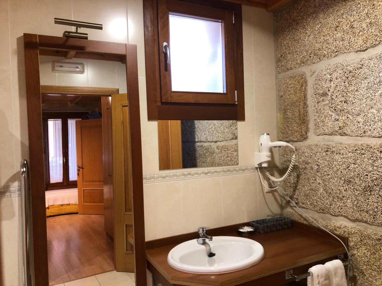 Casa Brues, Bilde 2
