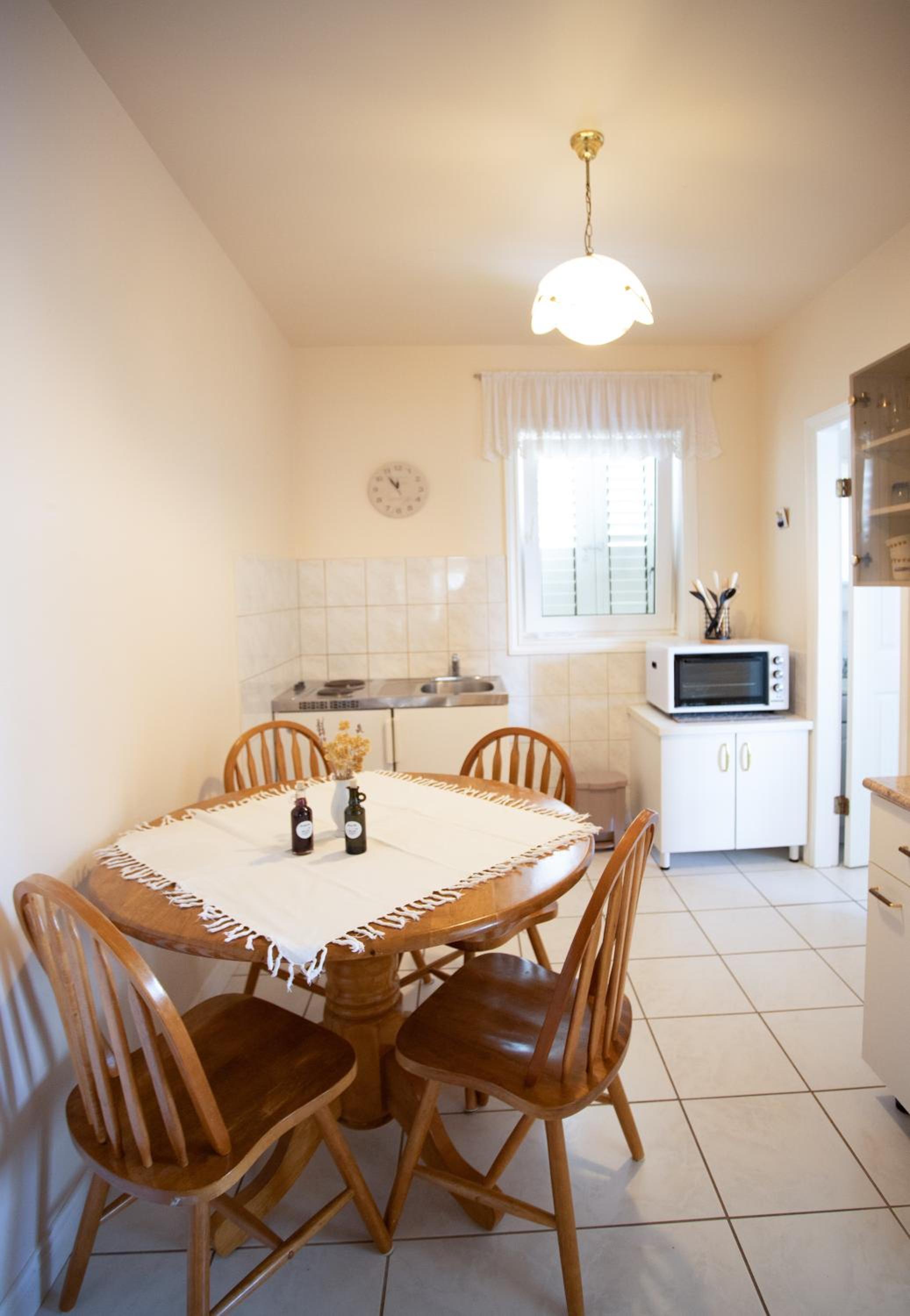 Superior One-Bedroom Apartment with Balcony and Sea VIew photo 2