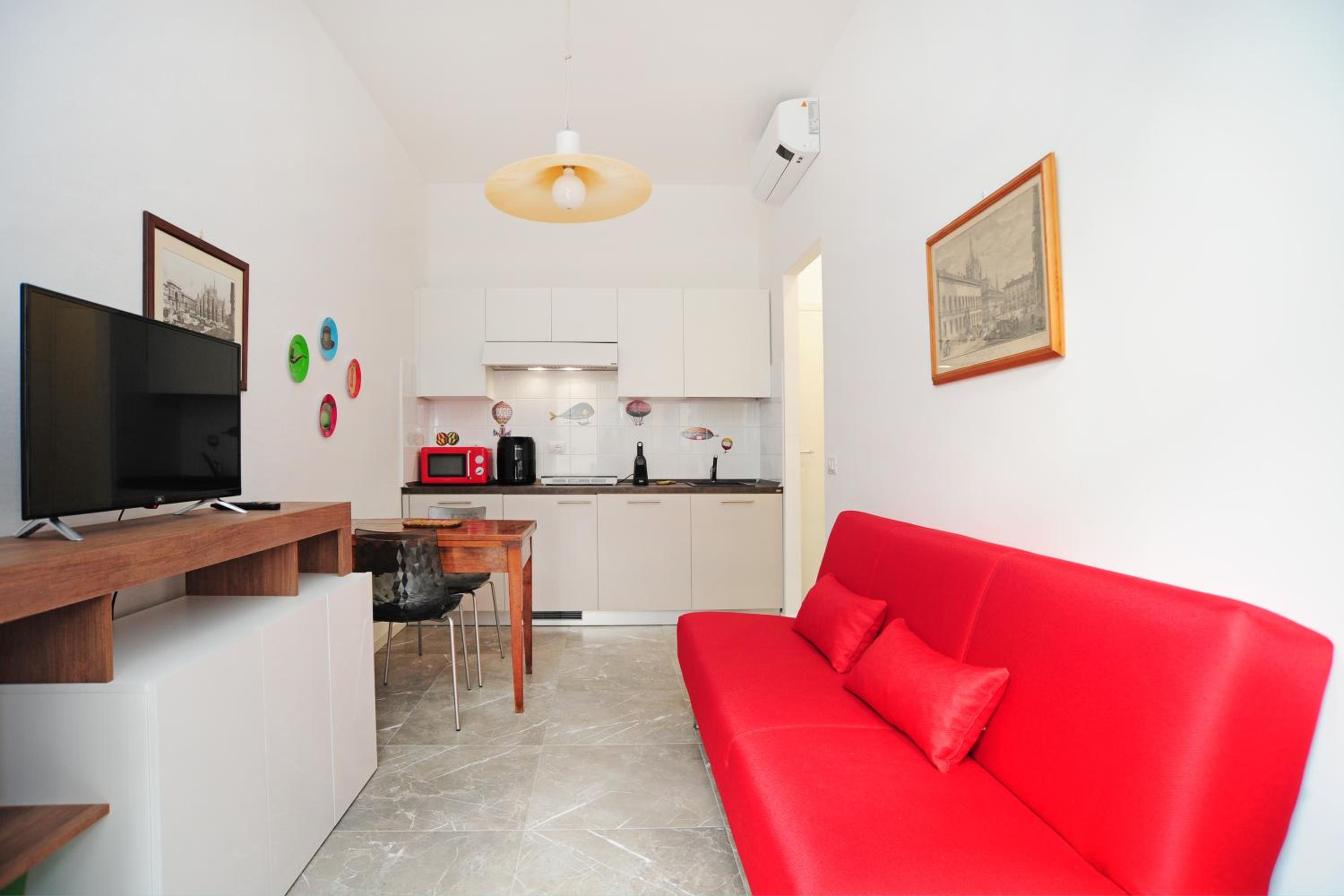 One-Bedroom Apartment