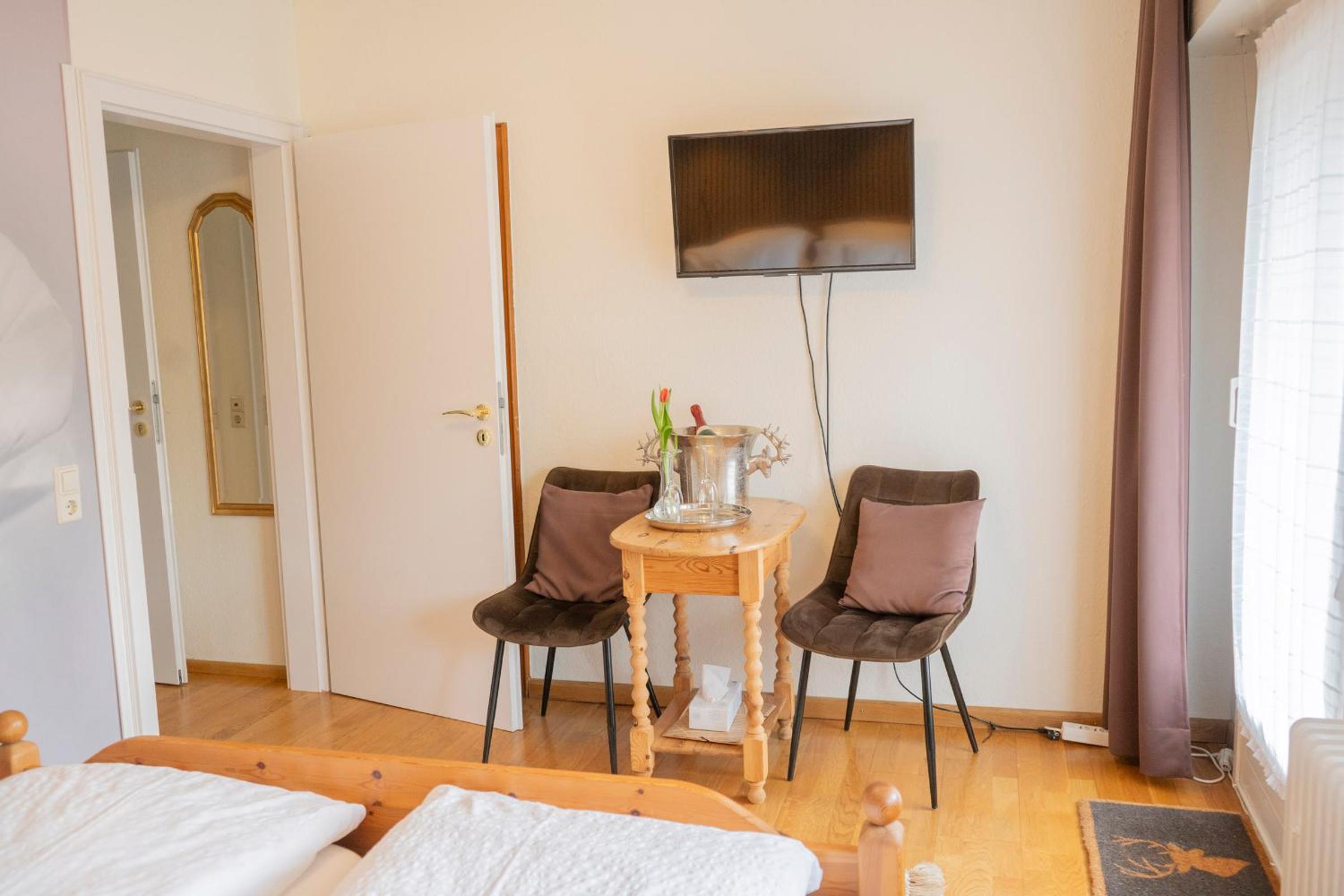Classic Double Room with Terrace - Photo 7