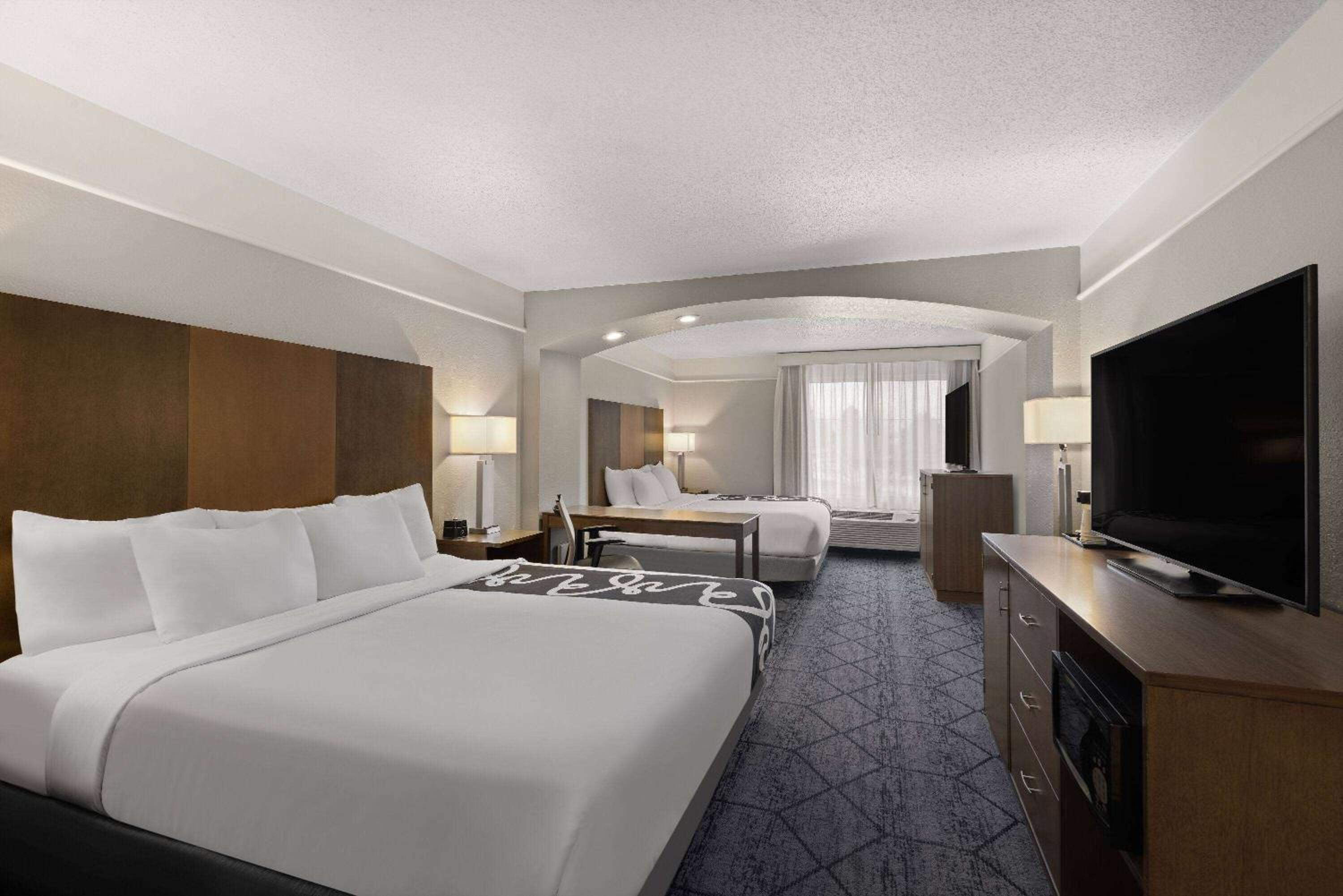 Executive King Room with Two King Beds