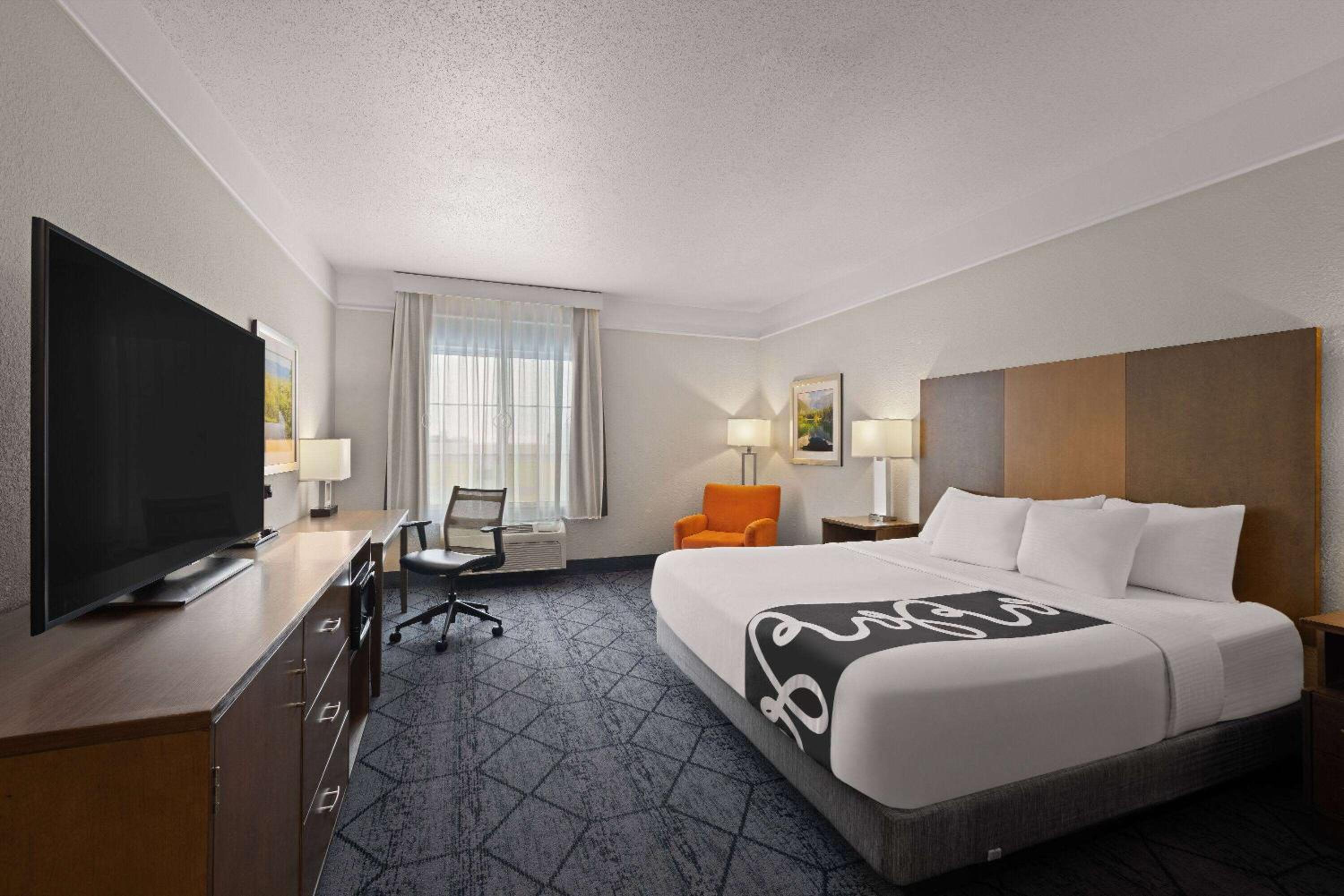King Room - Mobility Access/Non-Smoking photo 1