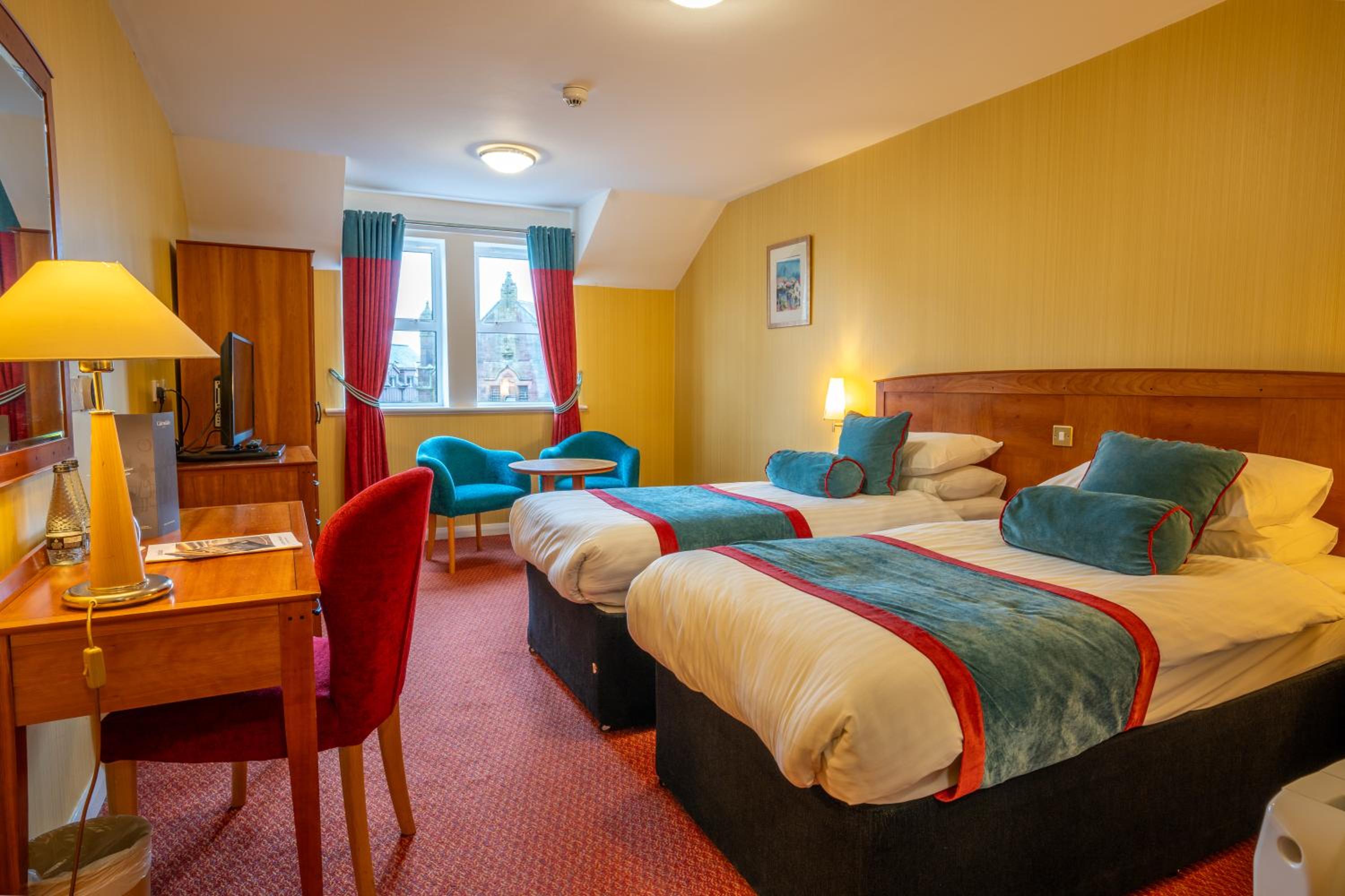 Superior Double or Twin Room photo 2