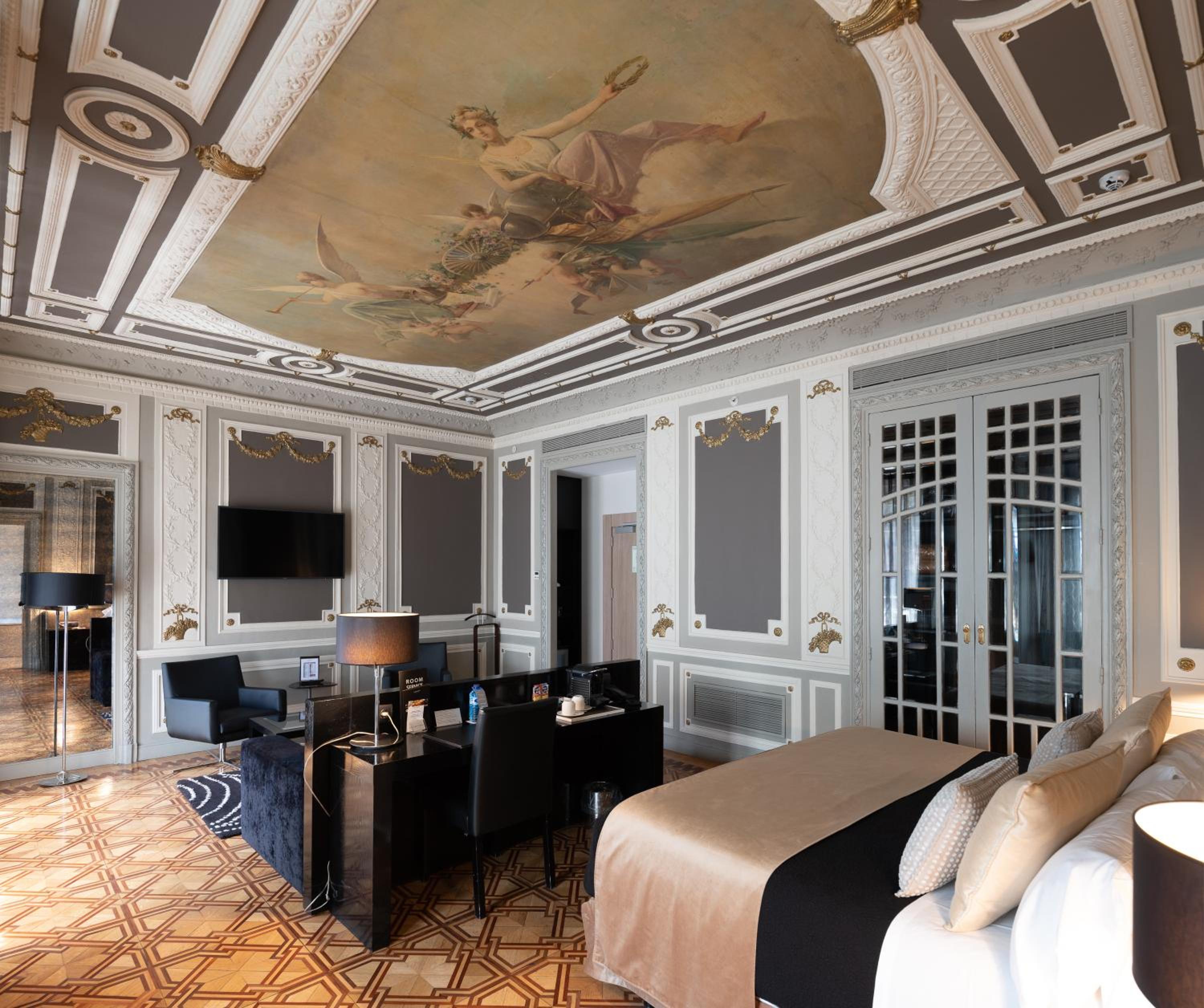 Junior Suite - Photo 2