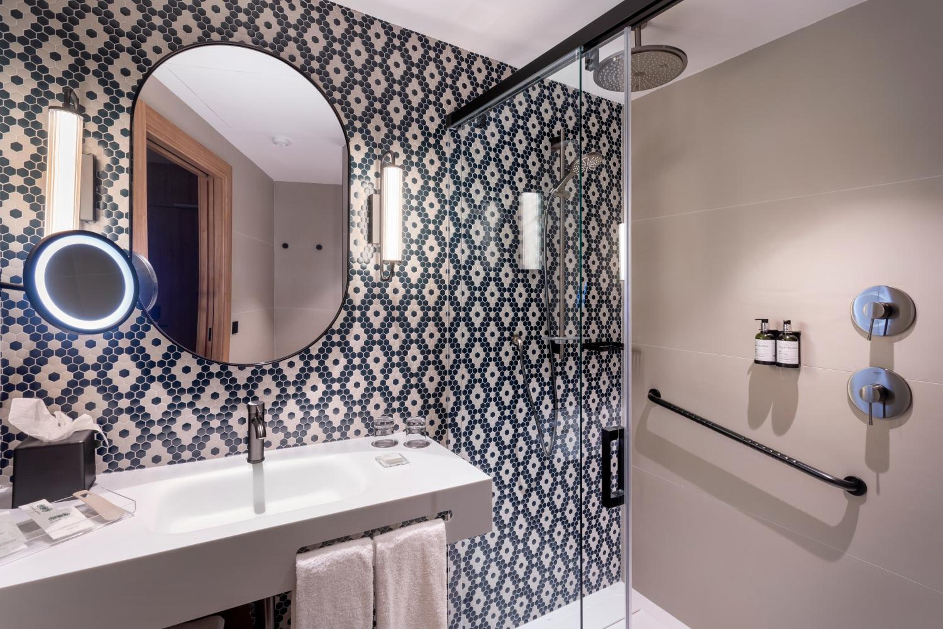 Junior Suite with Private Pool and Terrace - Photo 6
