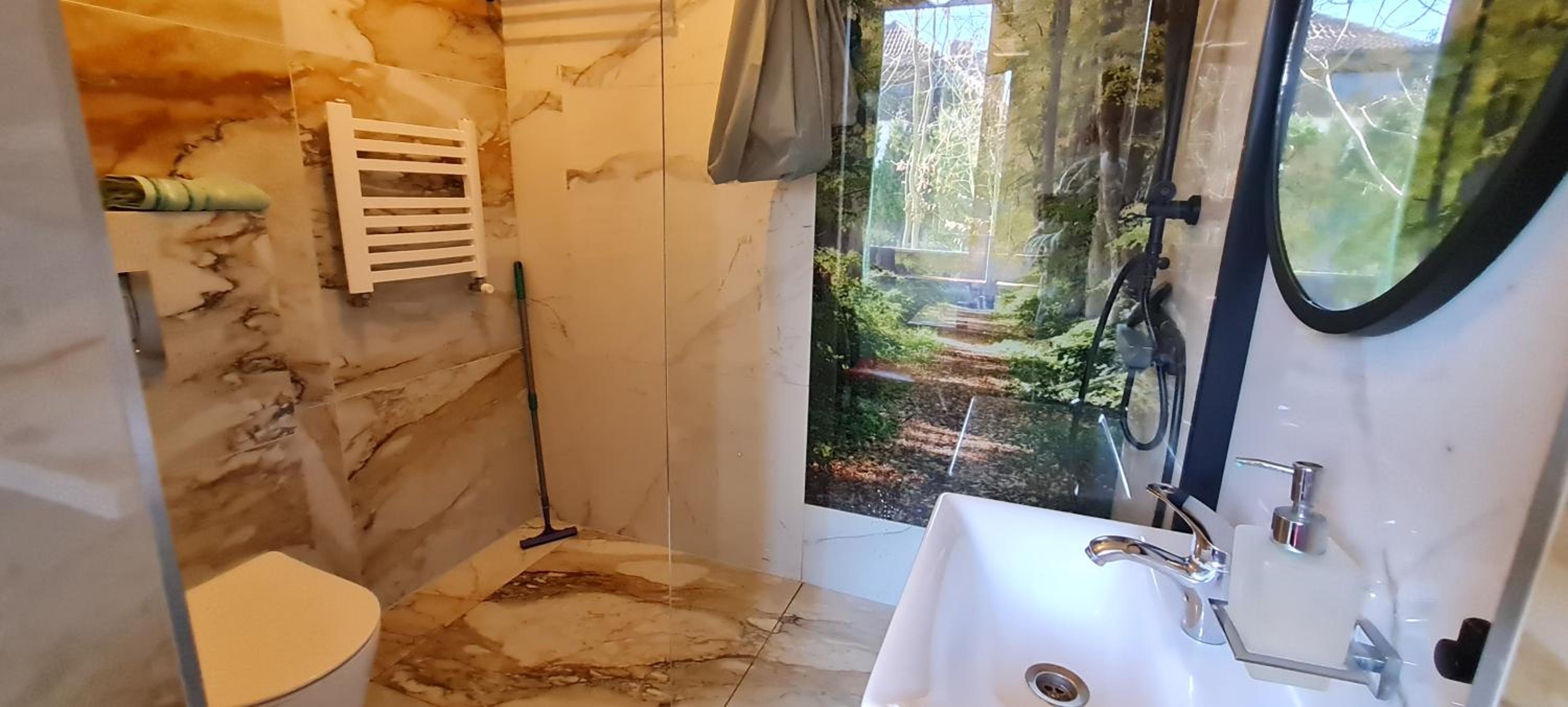 Superior Double or Twin Room with Garden View - Photo 9