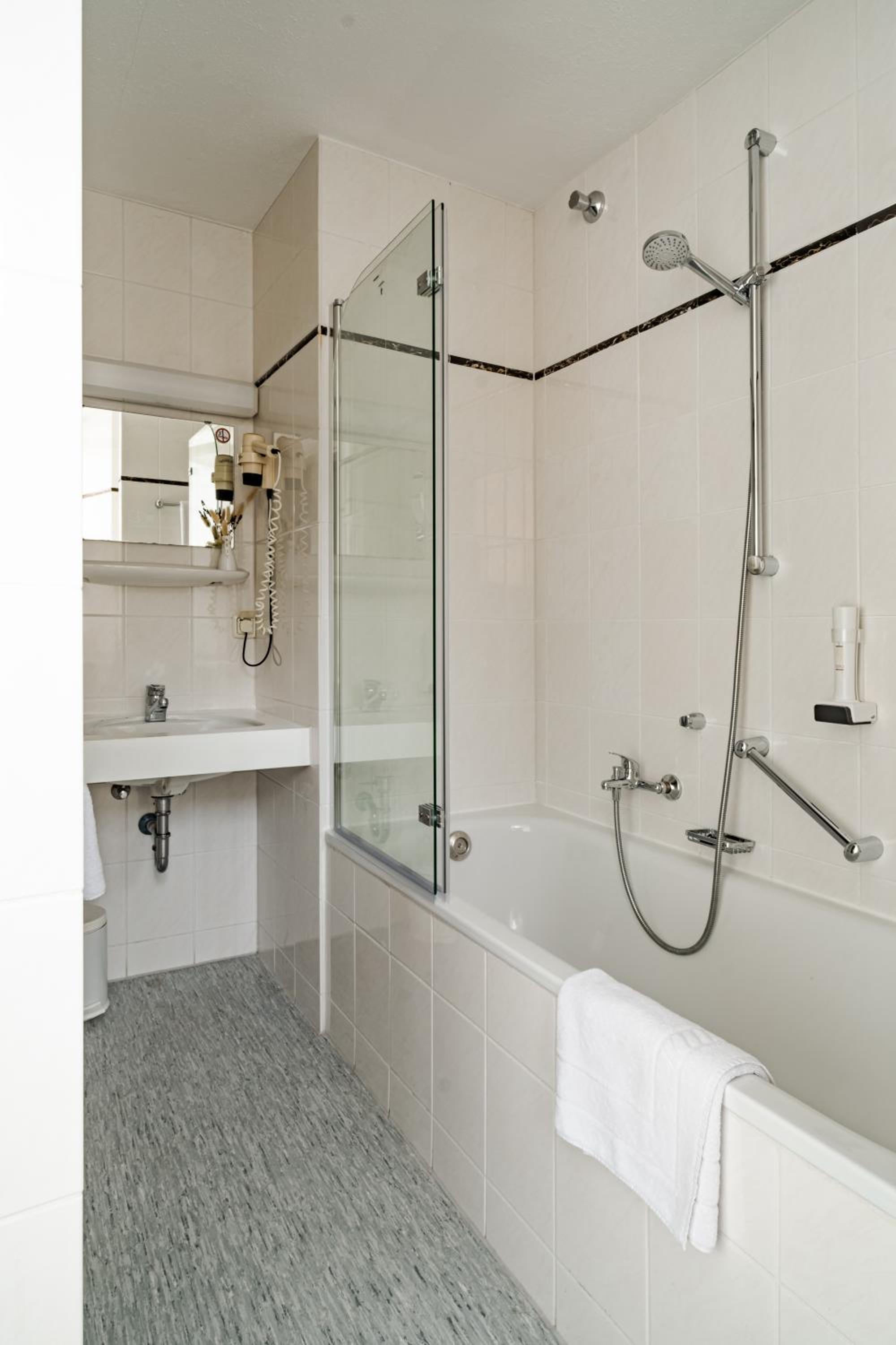 Large Double Room Etage - Photo 8
