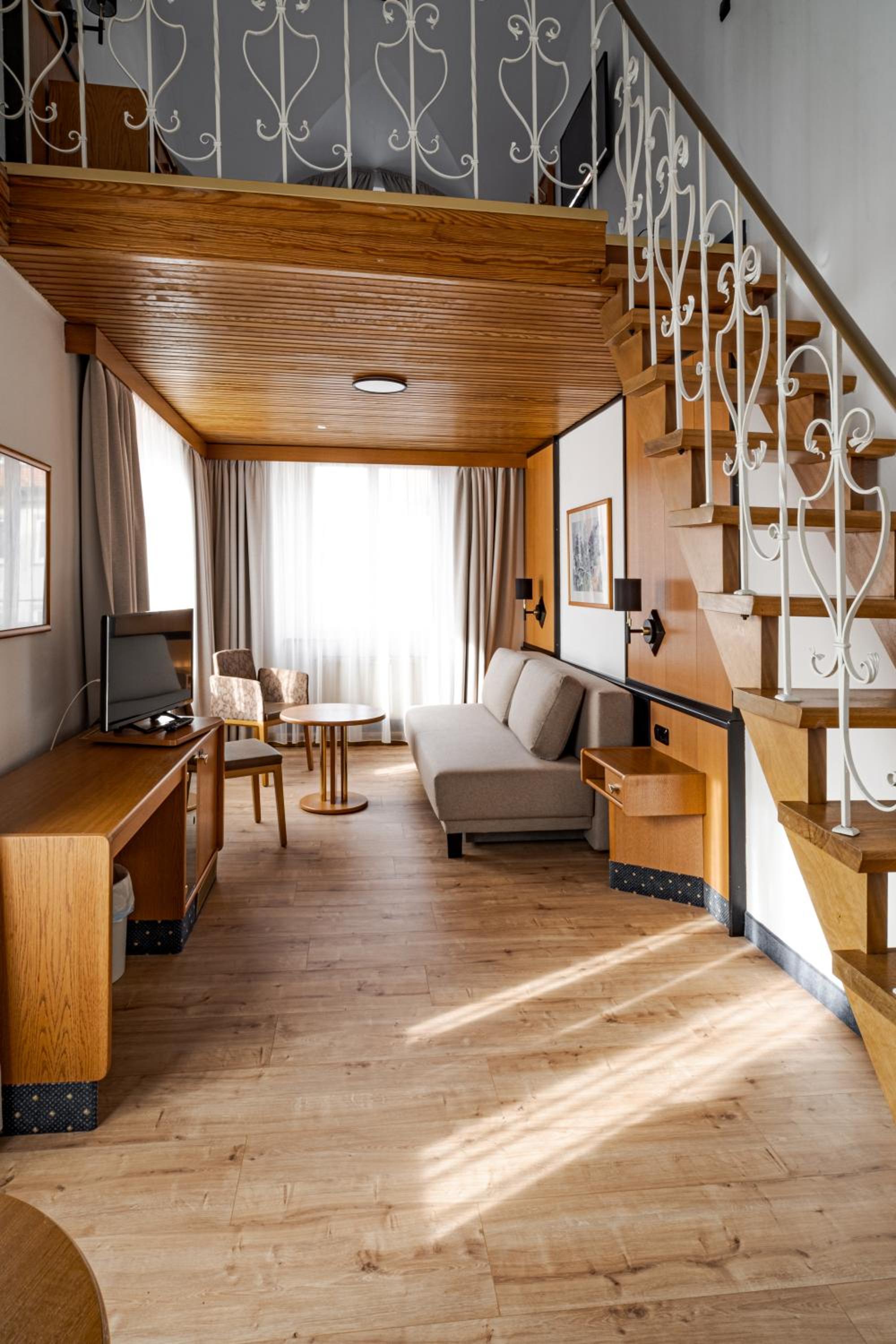 Large Double Room Etage - Photo 1