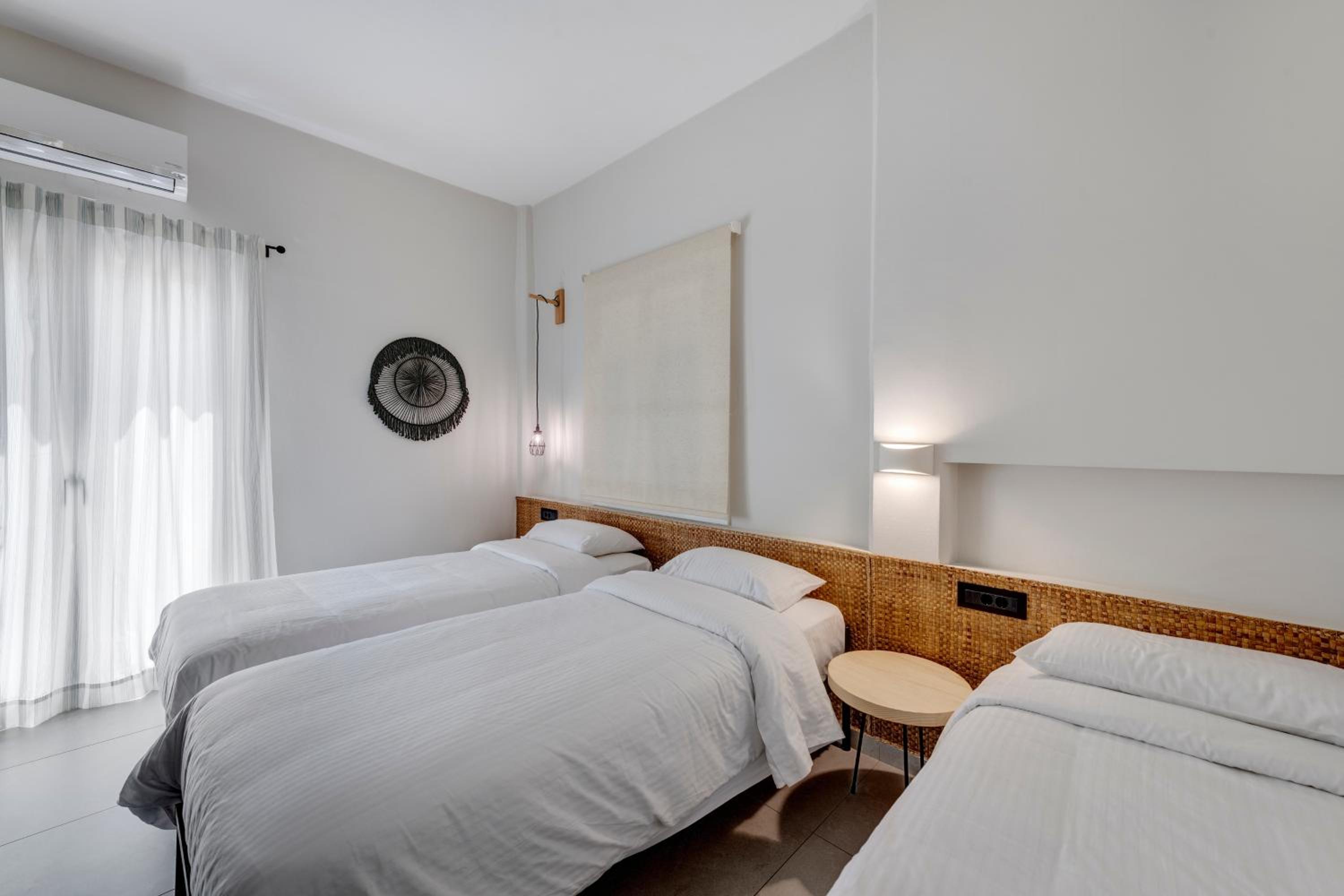 Superior Twin Room - Photo 3