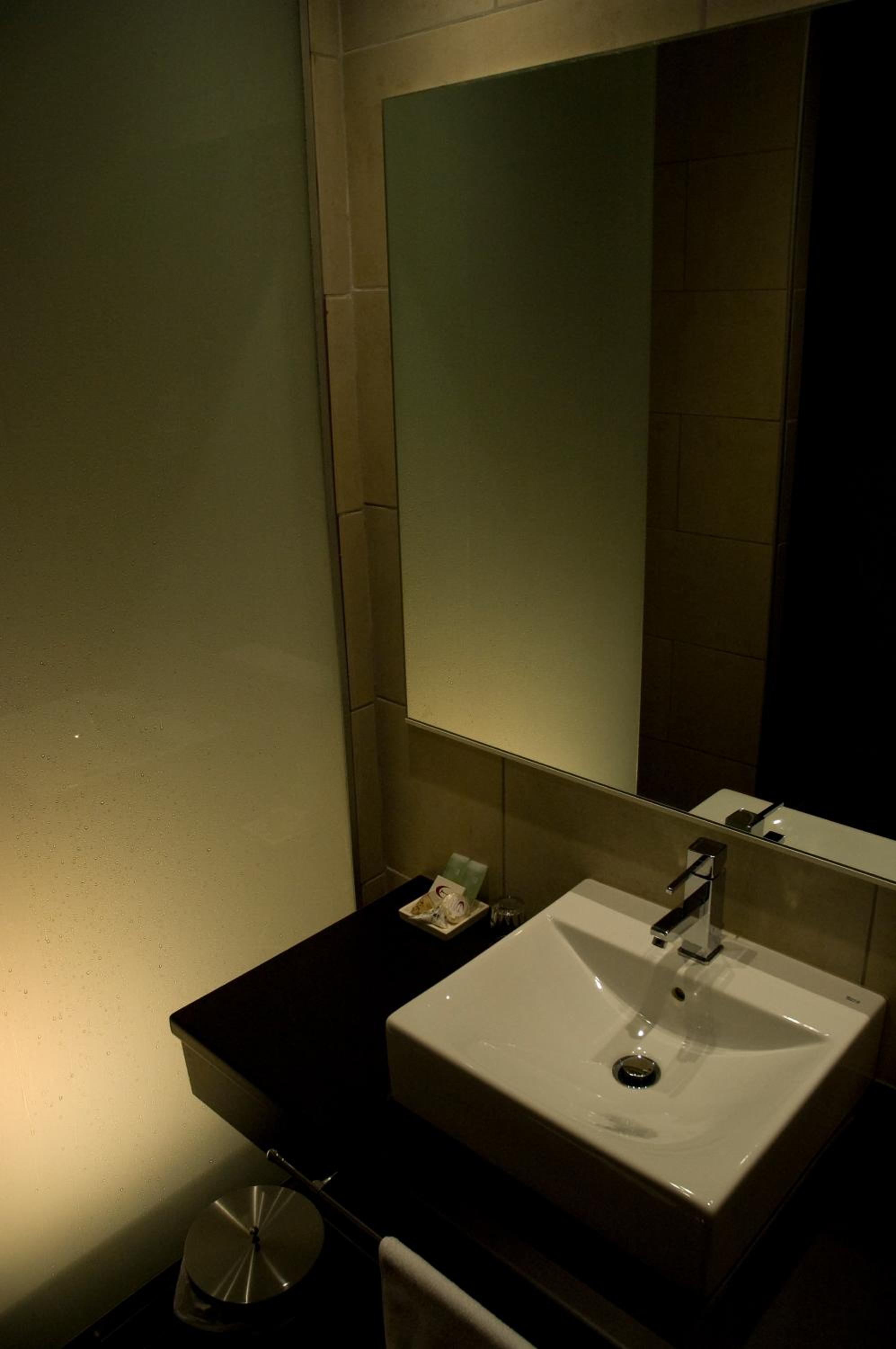 Classic Double with Shower photo 3