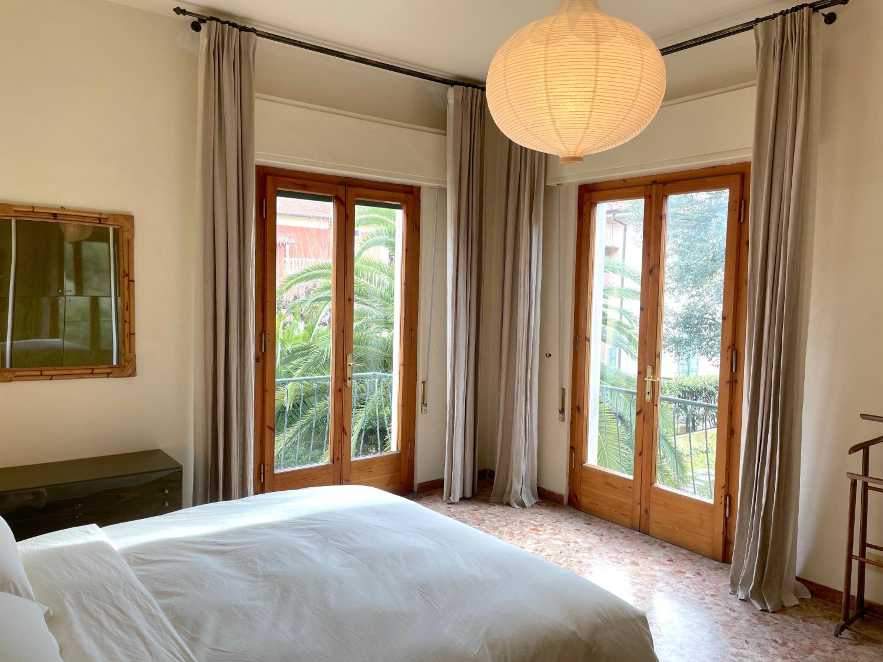 Villa photo 1