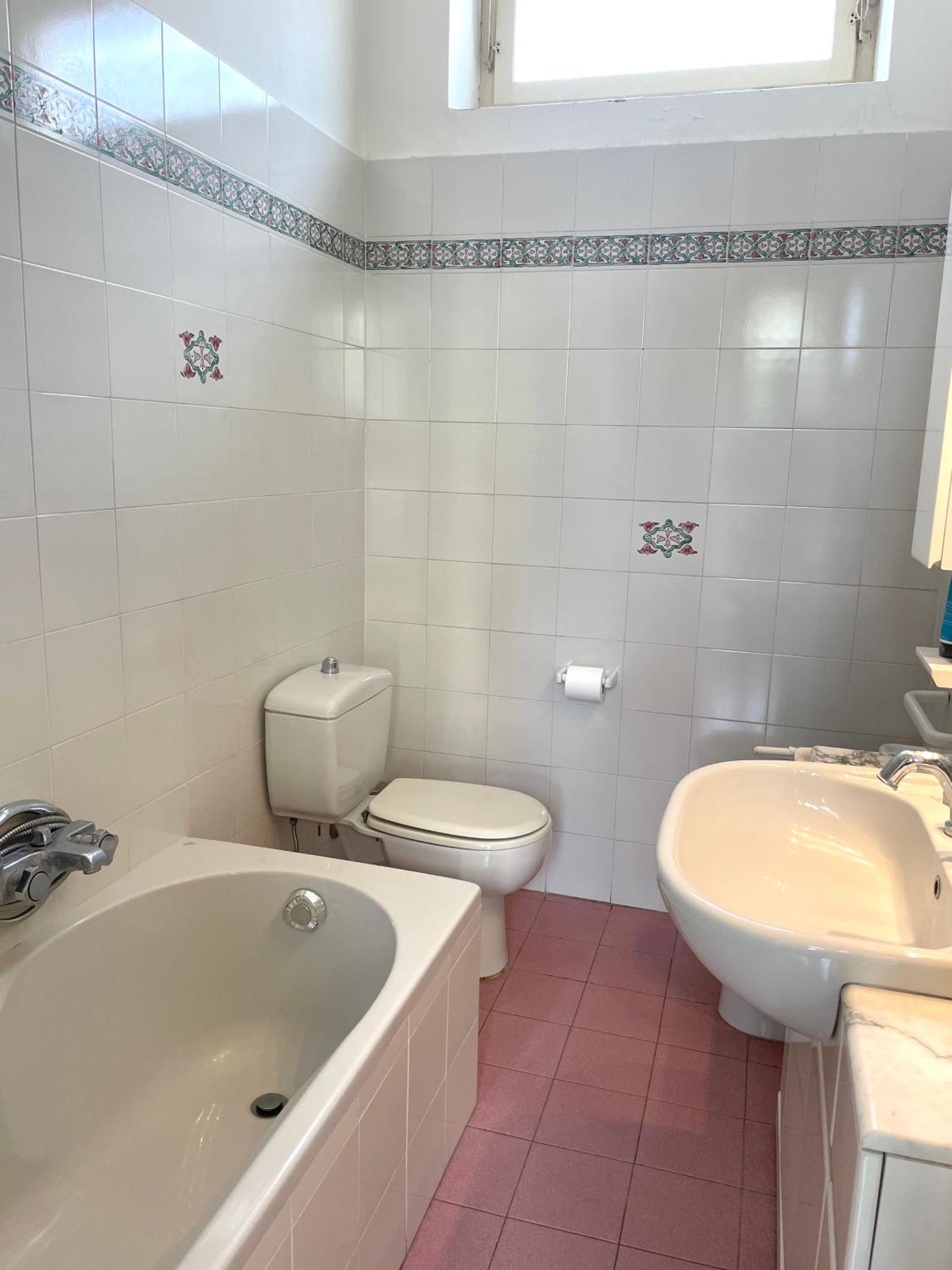 Villa photo 2