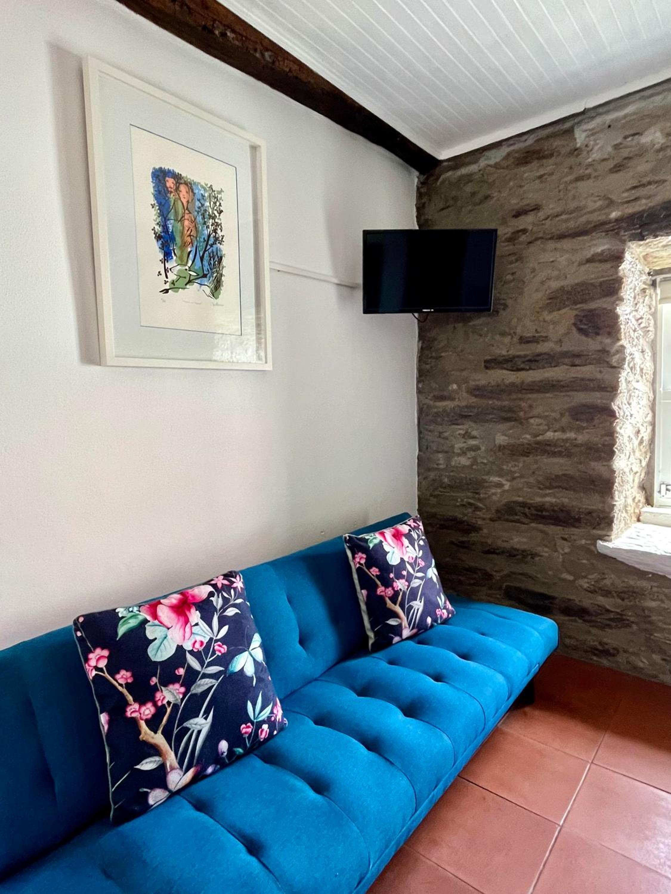 Double Room - Photo 12