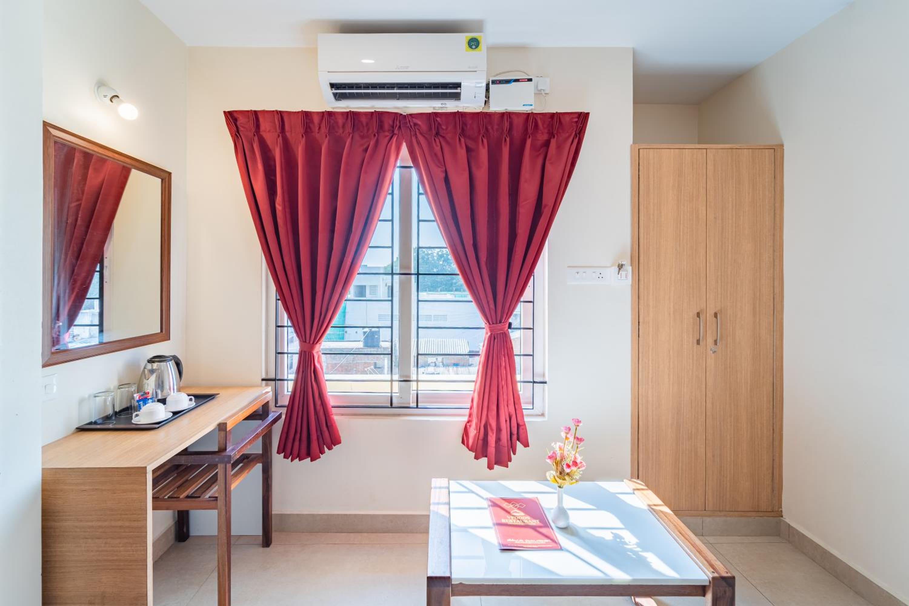Deluxe Twin Room - Photo 17