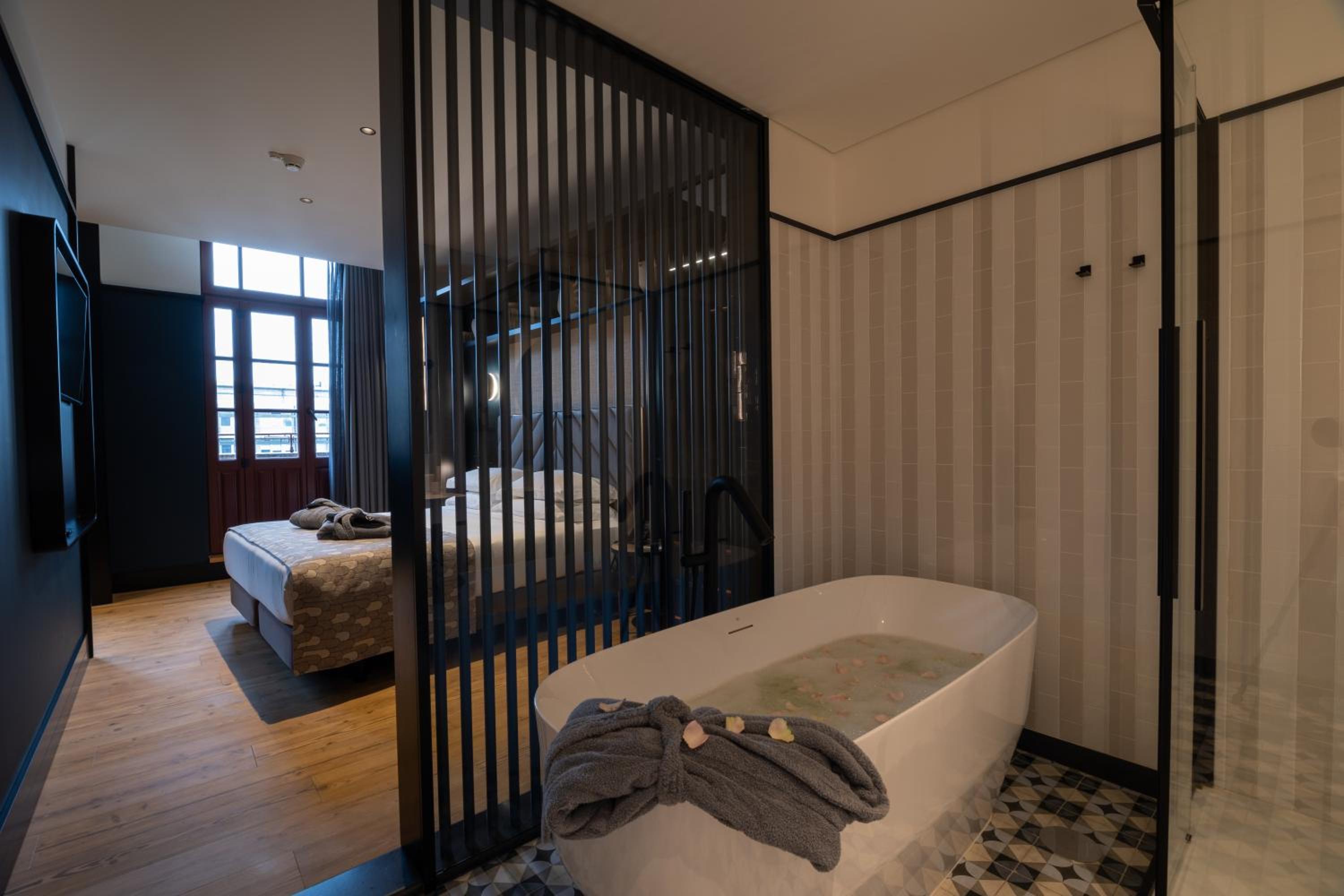 Master Suite - Photo 8