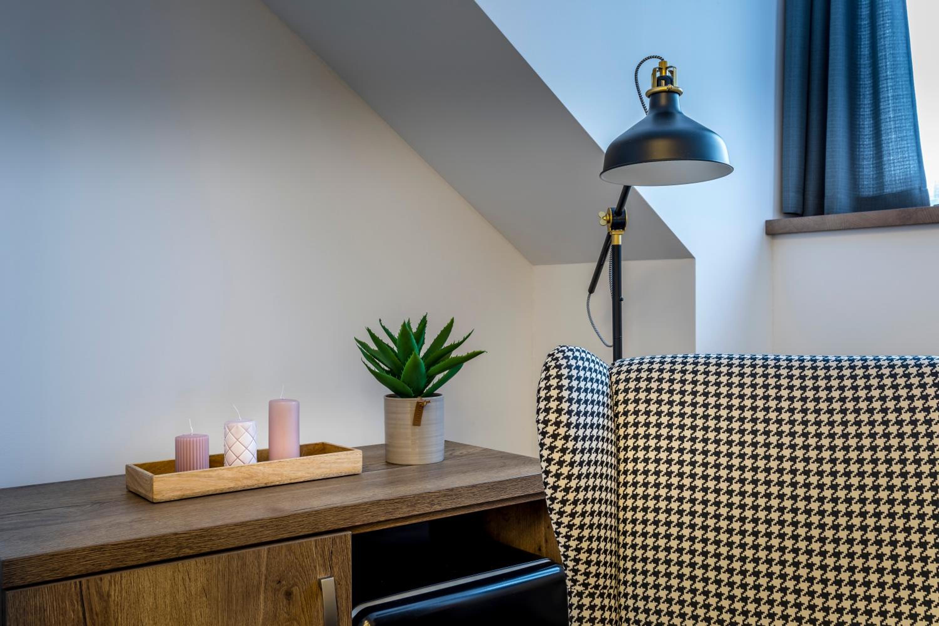 Apartment - Photo 4