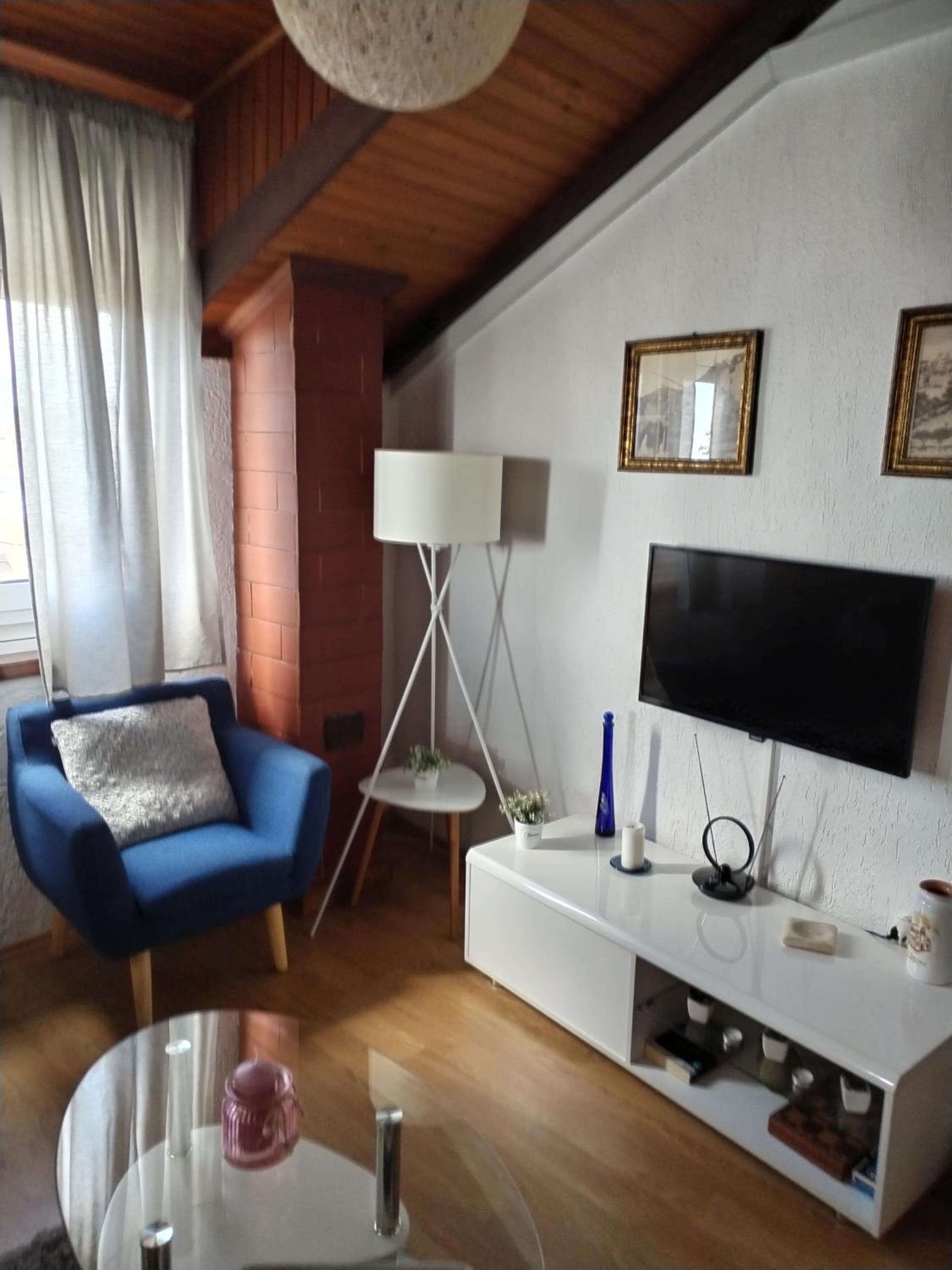 Apartment with Sea View - Photo 16