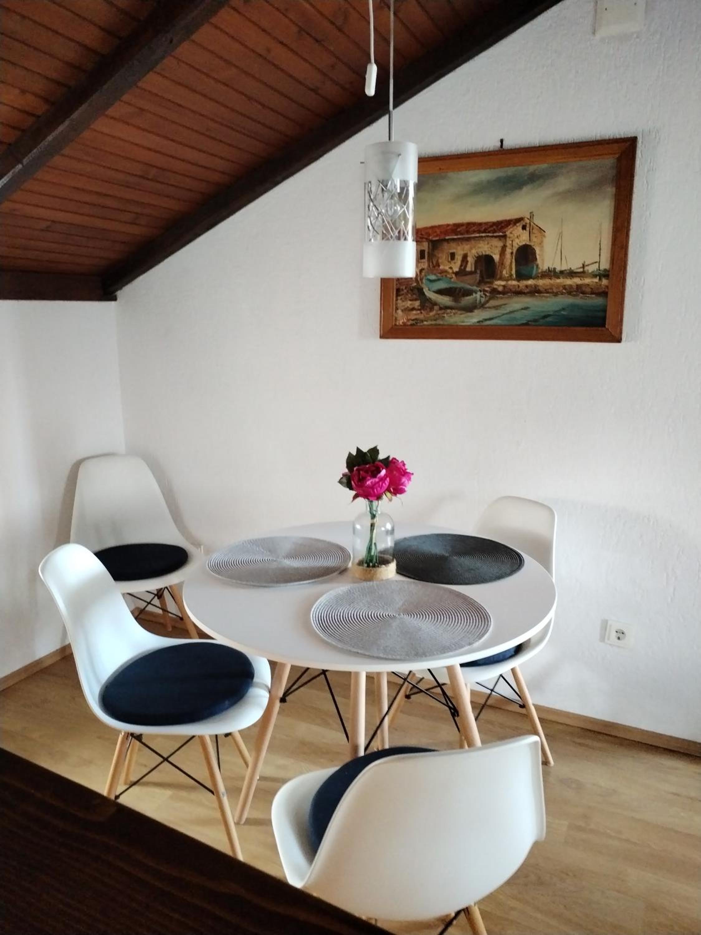 Apartment with Sea View - Photo 20