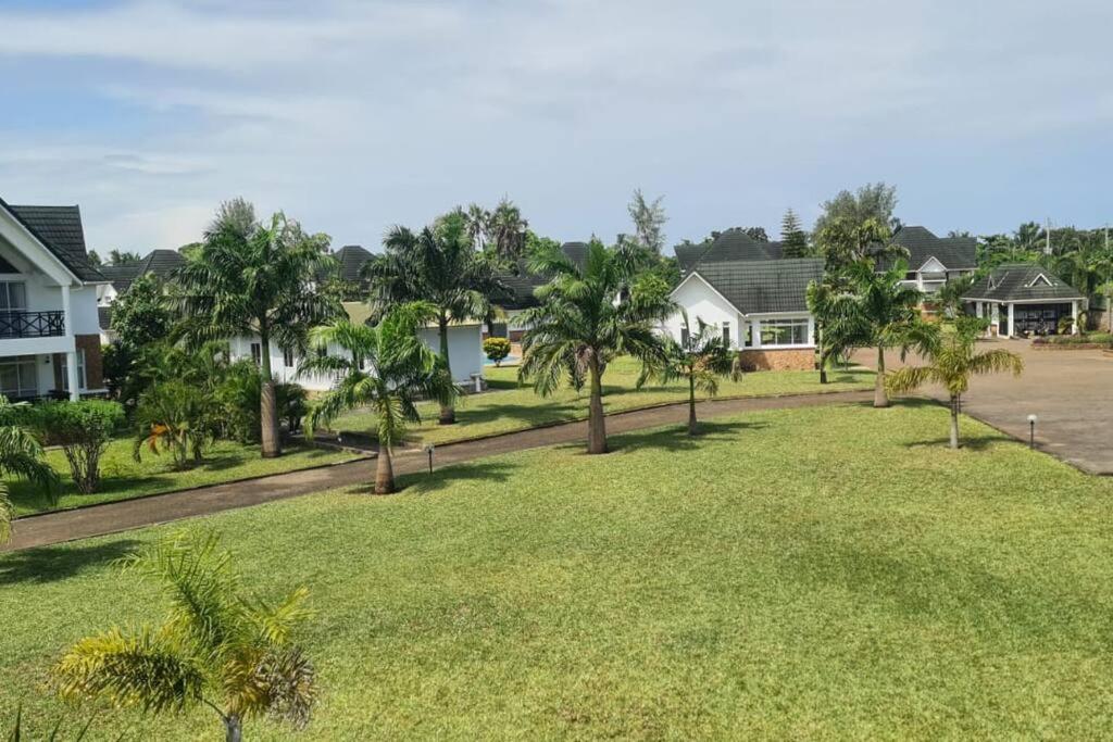 Three-Bedroom Villa photo 3