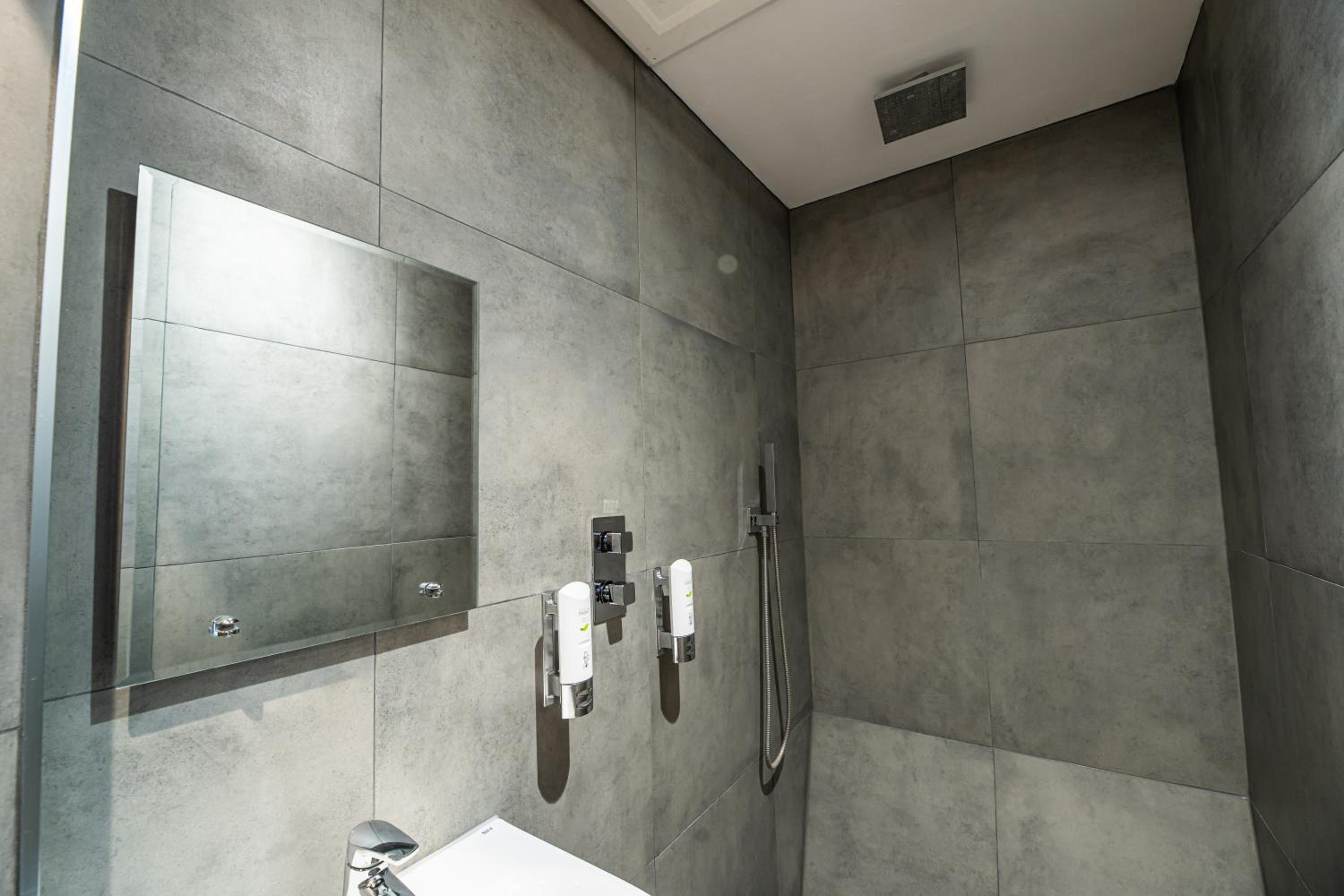 Double Room with Private Bathroom photo 3