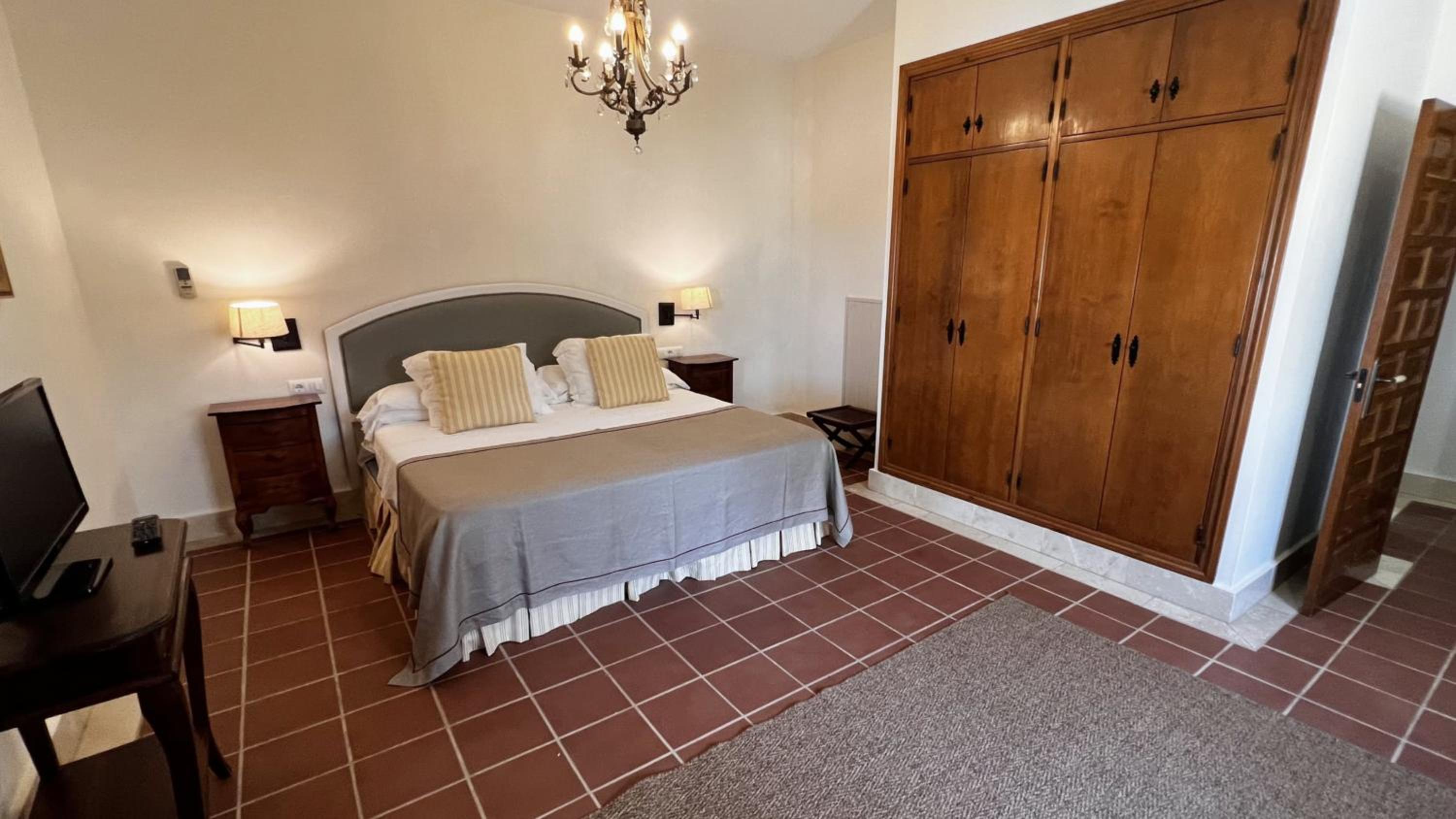 Junior Suite - Photo 10