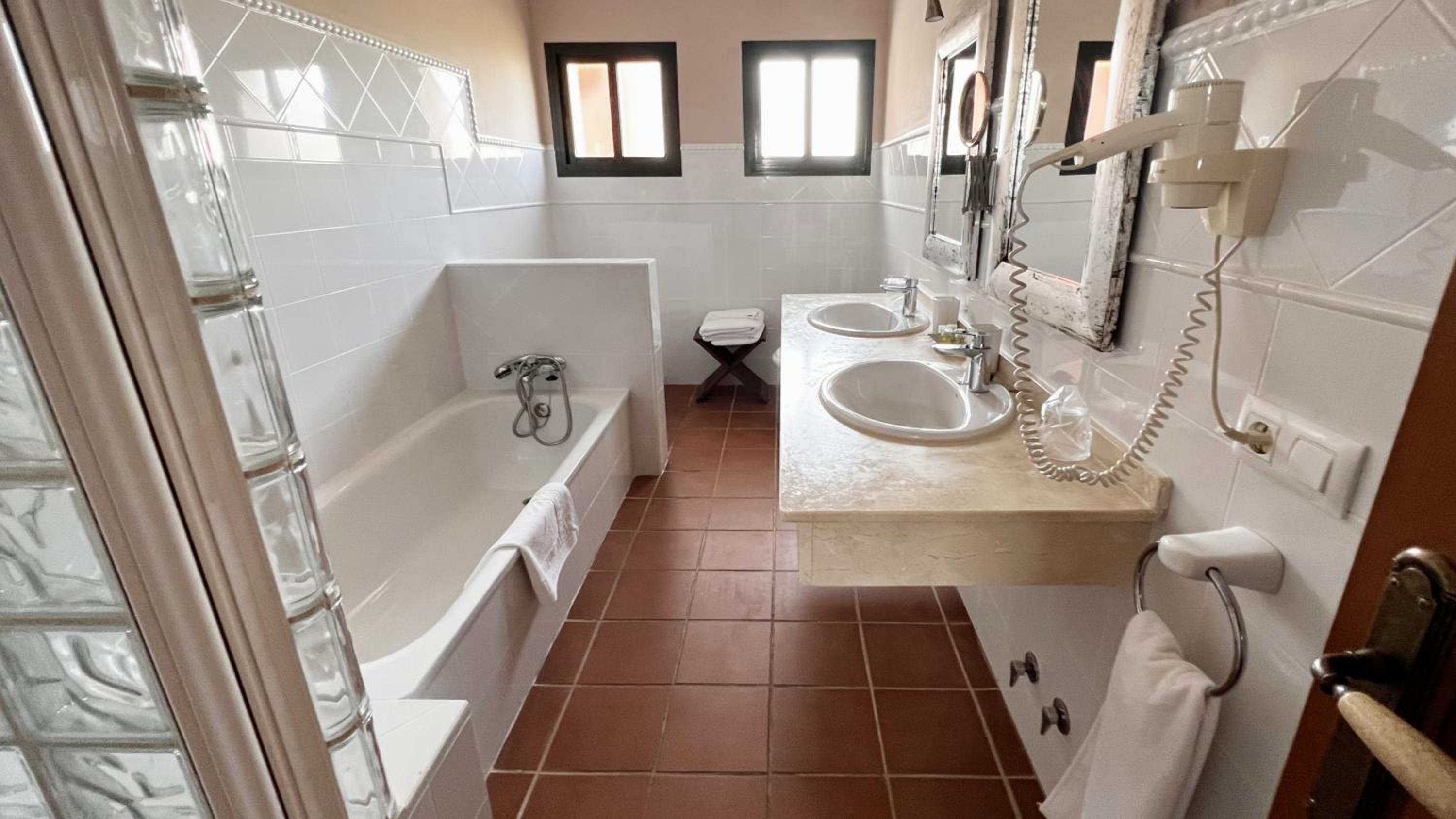 Family Suite - Photo 2