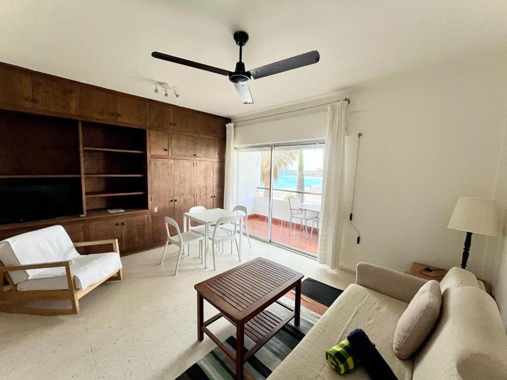 Apartamento con vista al mar