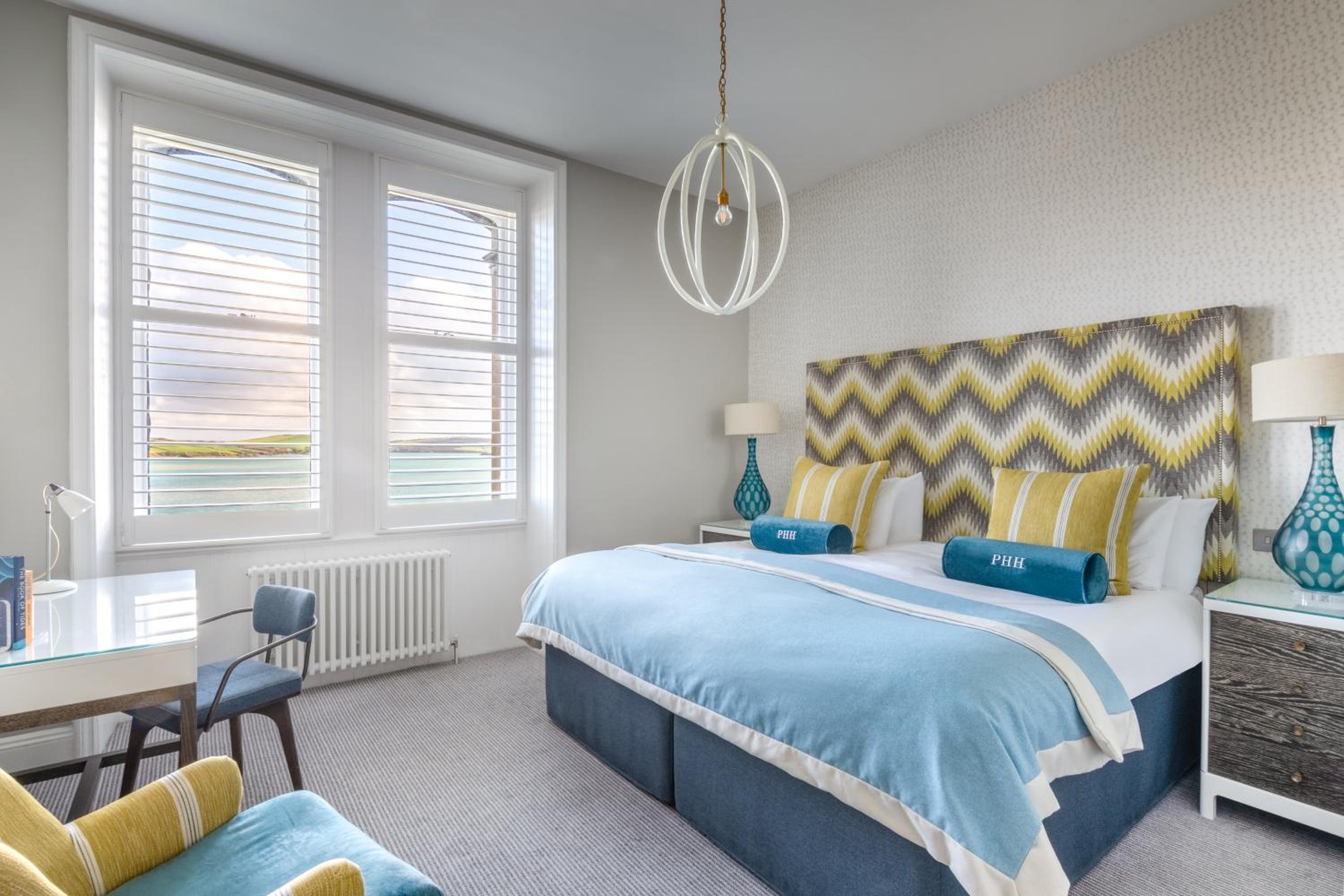 Double Room with Estuary View - Photo 1