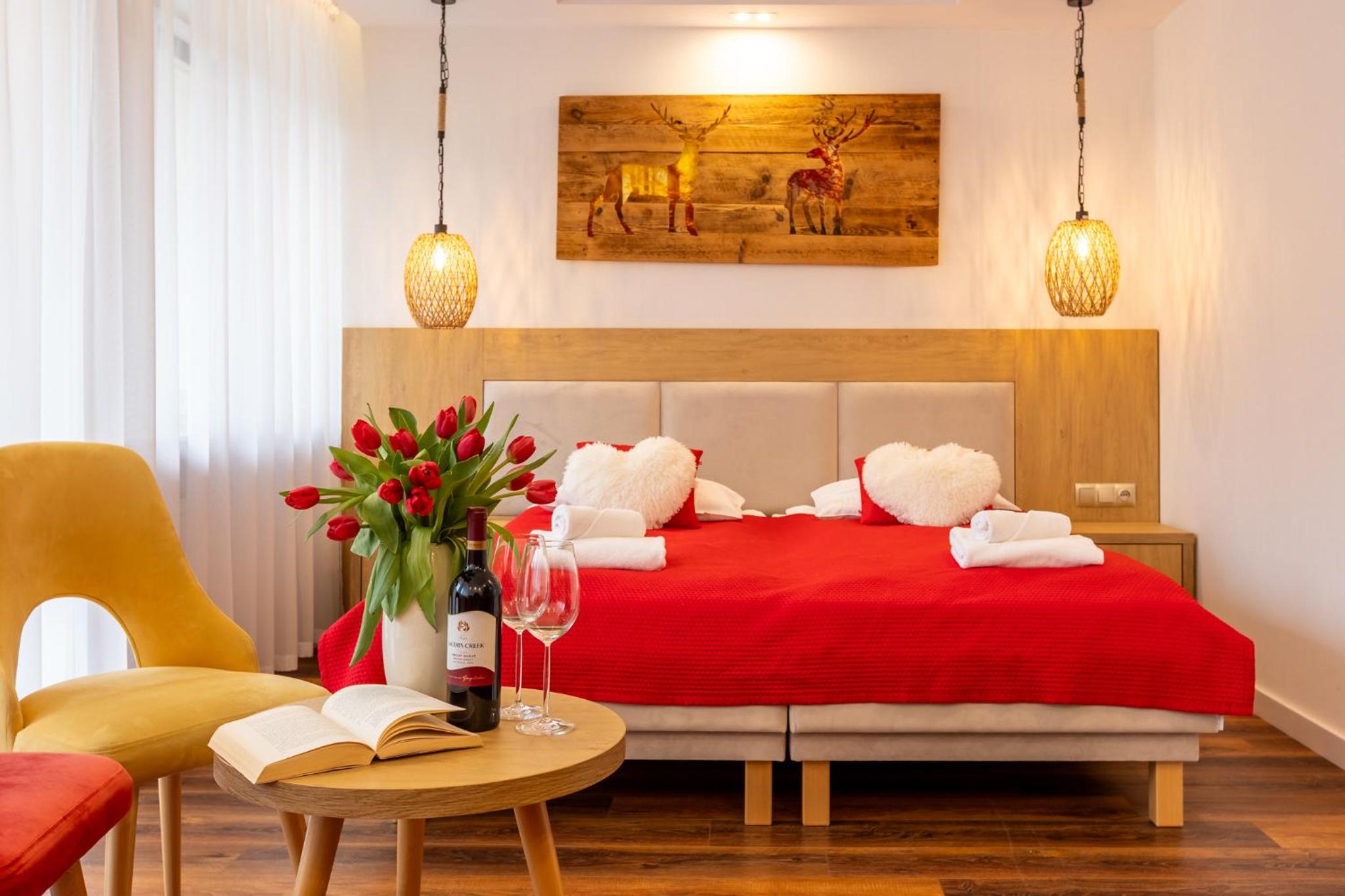 Deluxe Room - Photo 1